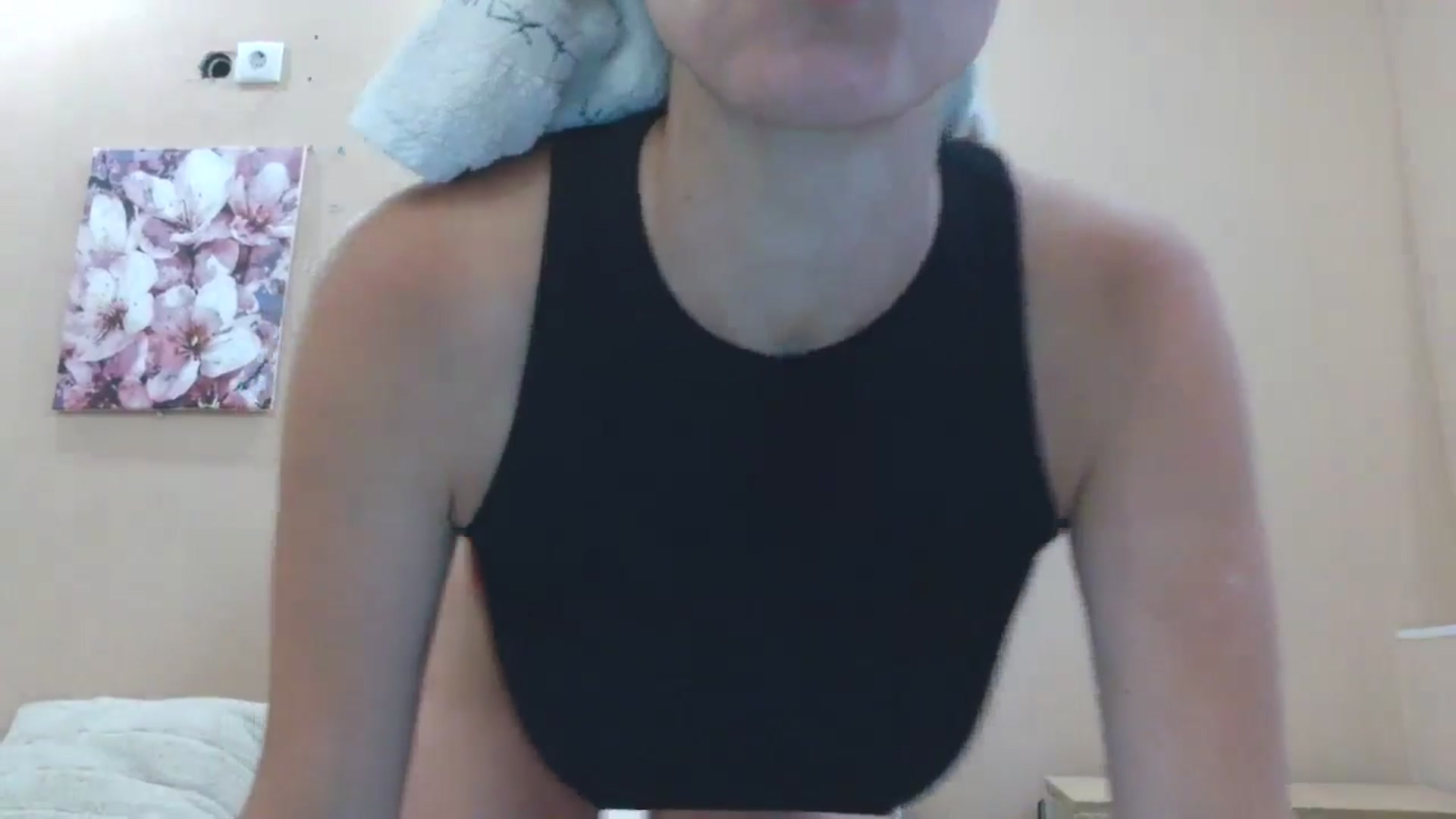 Gallery image thumbnail from HaleyReed's myfreecams stream on, 06/13/2025, 16:50 image 14 of 20