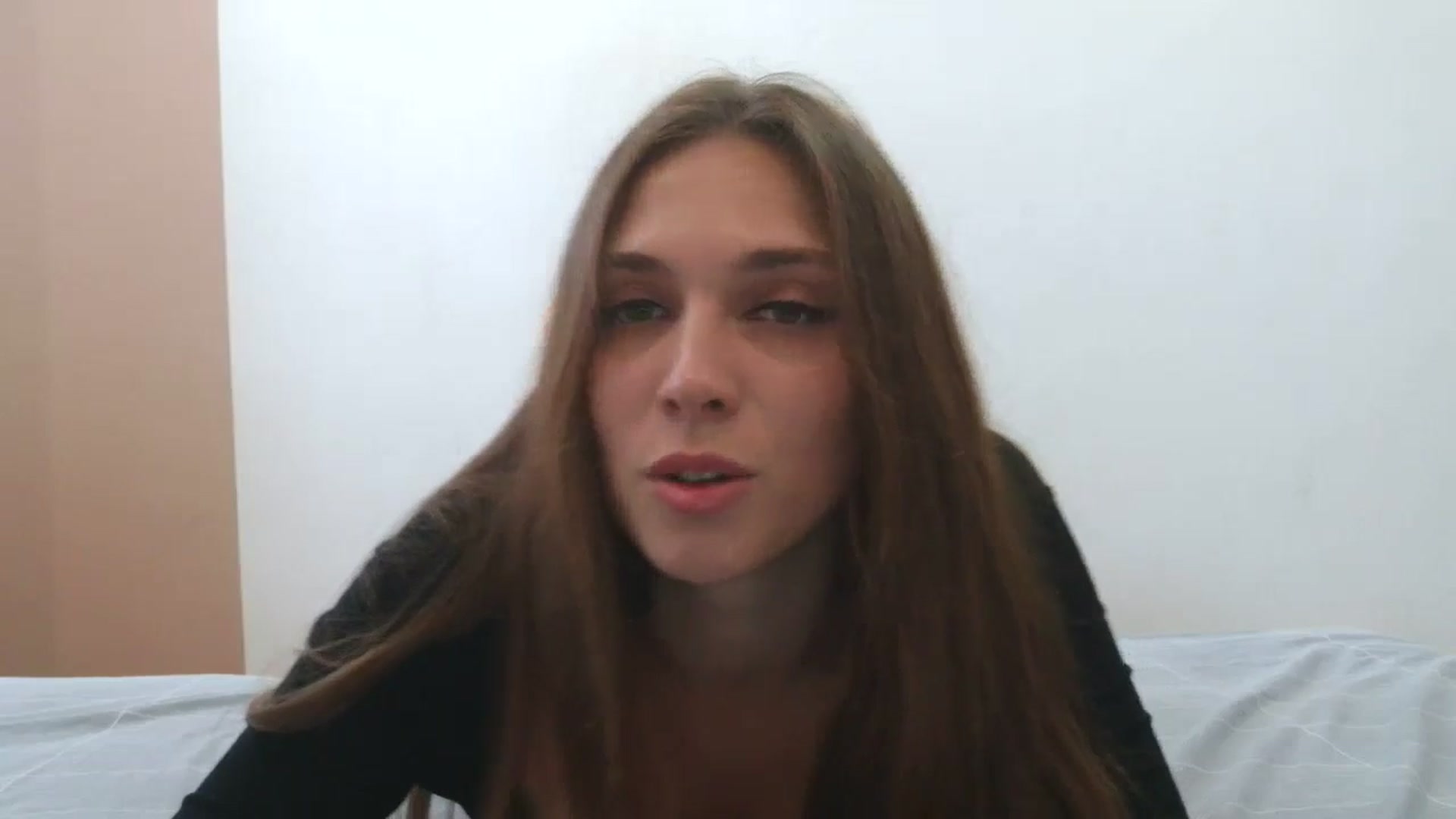 Gallery image thumbnail from HaleyReed's myfreecams stream on, 06/15/2025, 11:55 image 18 of 20