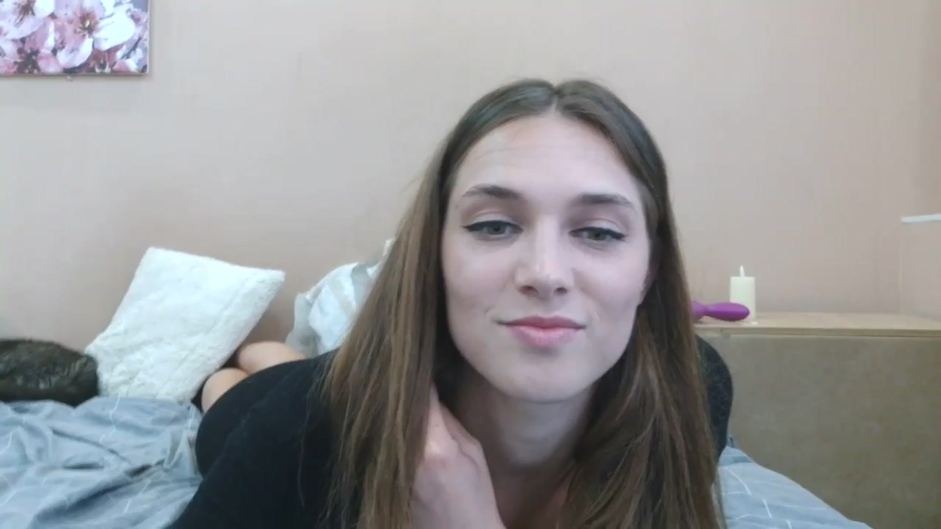 Gallery image thumbnail from HaleyReed's myfreecams stream on, 06/15/2025, 13:53 image 16 of 20