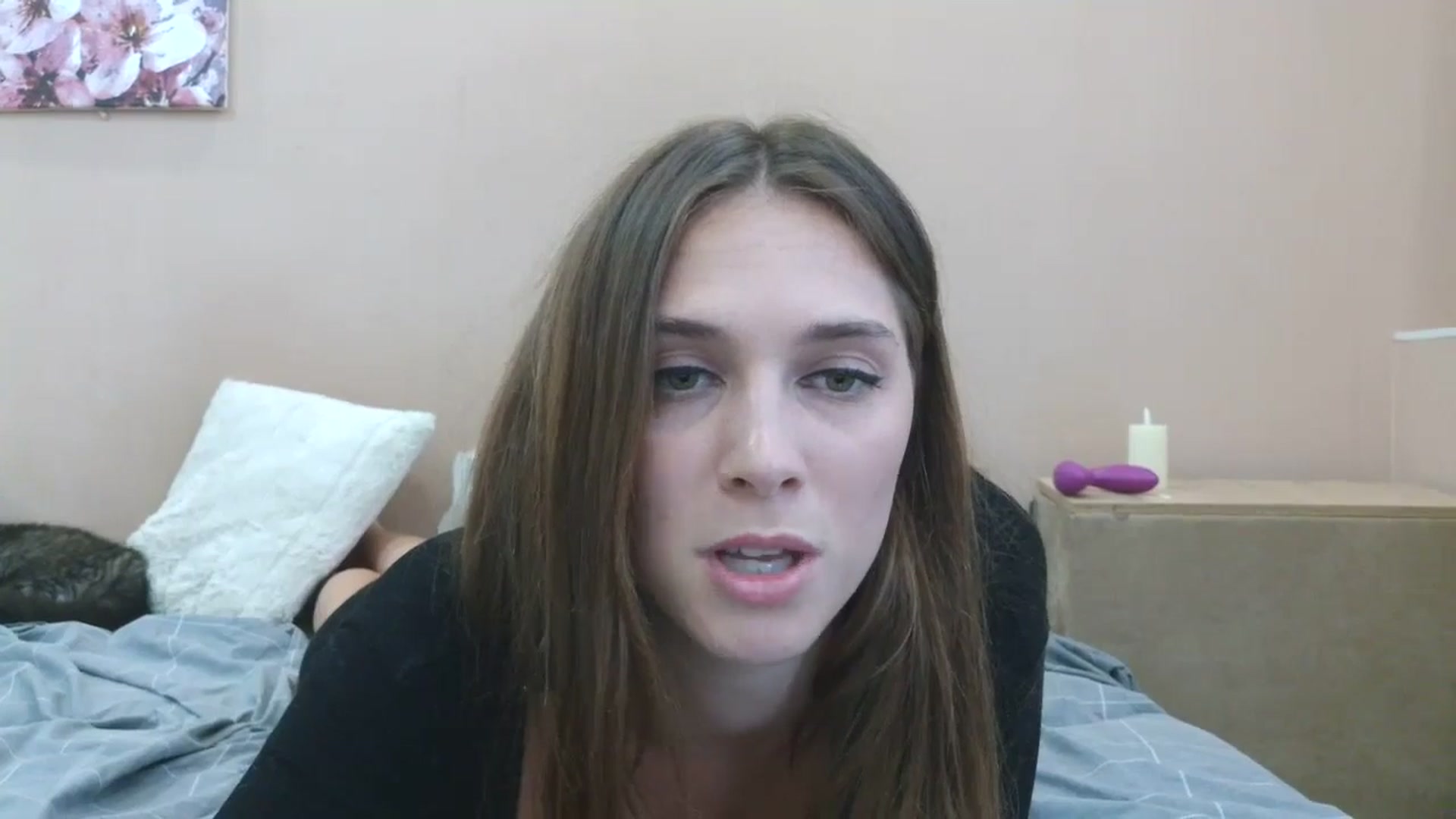 Gallery image thumbnail from HaleyReed's myfreecams stream on, 06/15/2025, 13:53 image 10 of 20