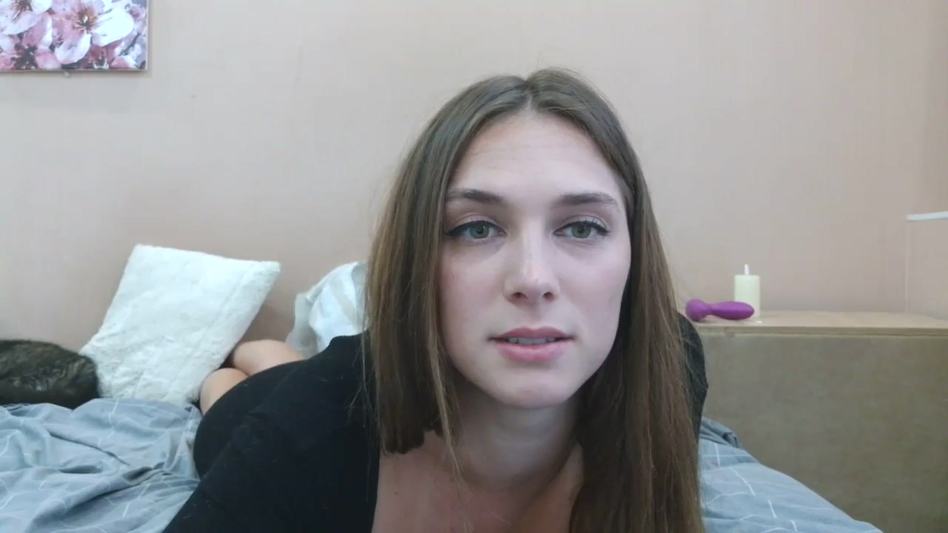 Gallery image thumbnail from HaleyReed's myfreecams stream on, 06/15/2025, 13:53 image 5 of 20