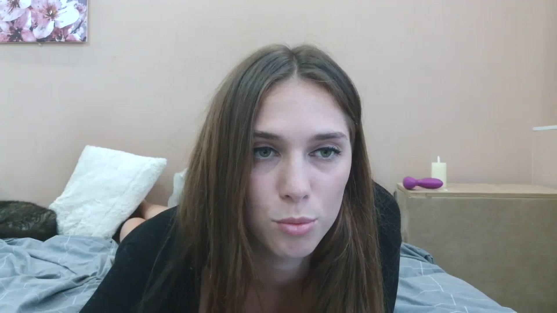 Gallery image thumbnail from HaleyReed's myfreecams stream on, 06/15/2025, 13:53 image 12 of 20