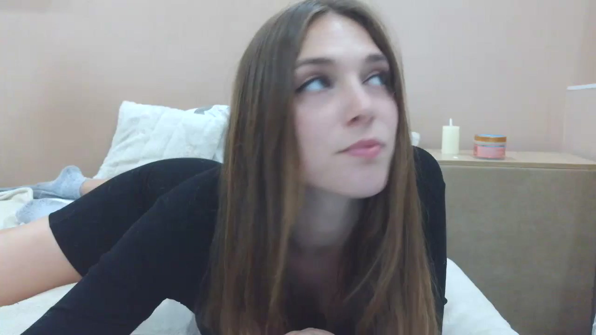 Gallery image thumbnail from HaleyReed's myfreecams stream on, 06/15/2025, 16:41 image 16 of 20