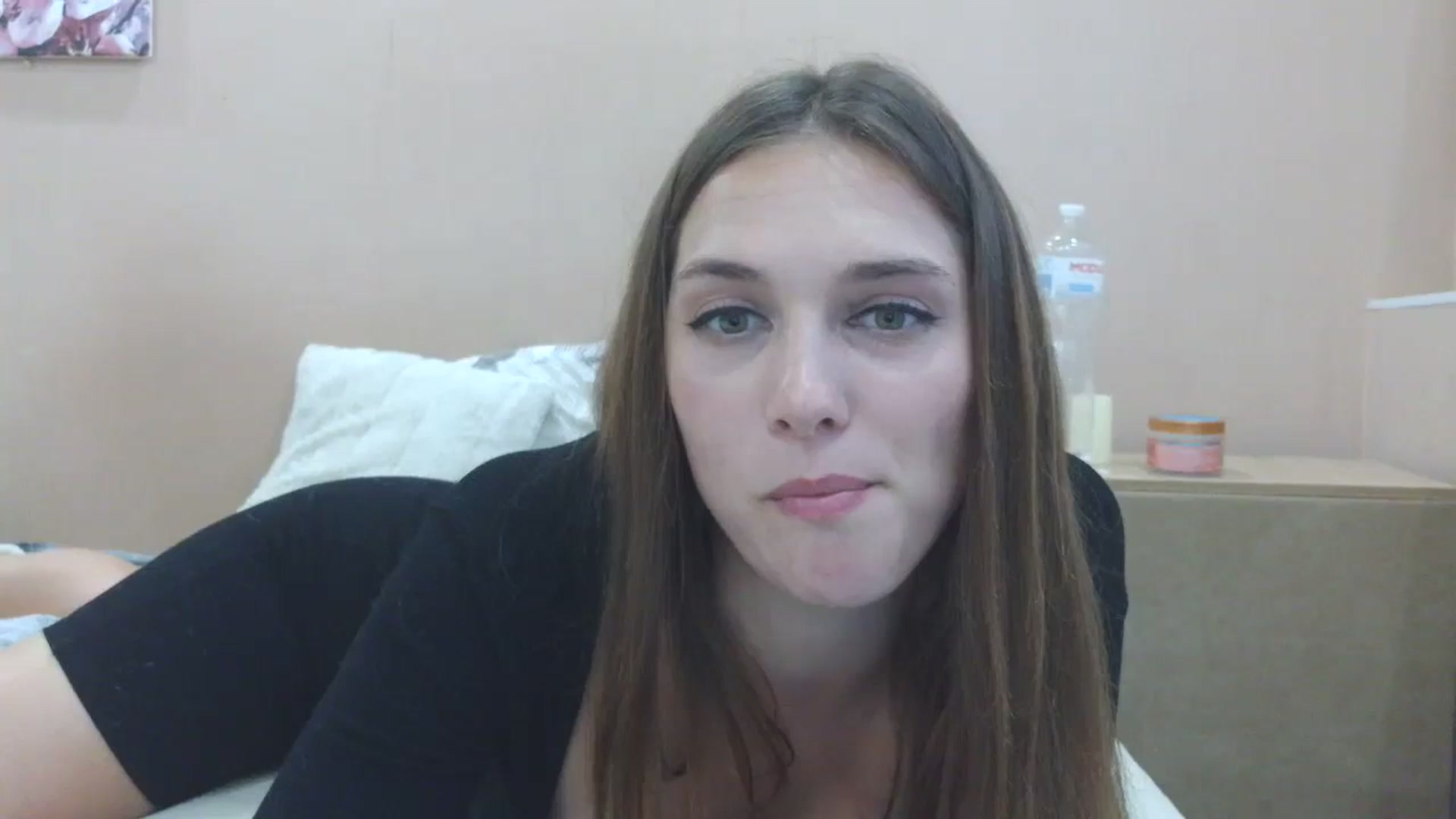 Gallery image thumbnail from HaleyReed's myfreecams stream on, 06/15/2025, 16:41 image 7 of 20