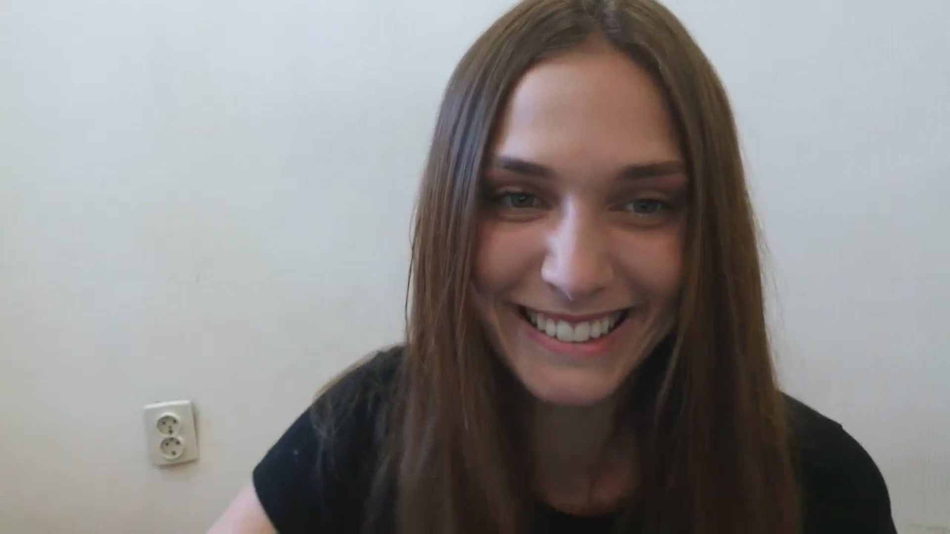Gallery image thumbnail from HaleyReed's myfreecams stream on, 06/16/2025, 12:30 image 5 of 20