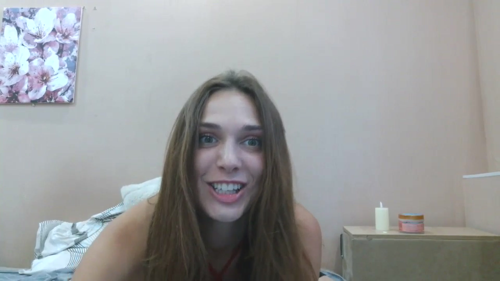 Gallery image thumbnail from HaleyReed's myfreecams stream on, 06/16/2025, 13:42 image 8 of 20