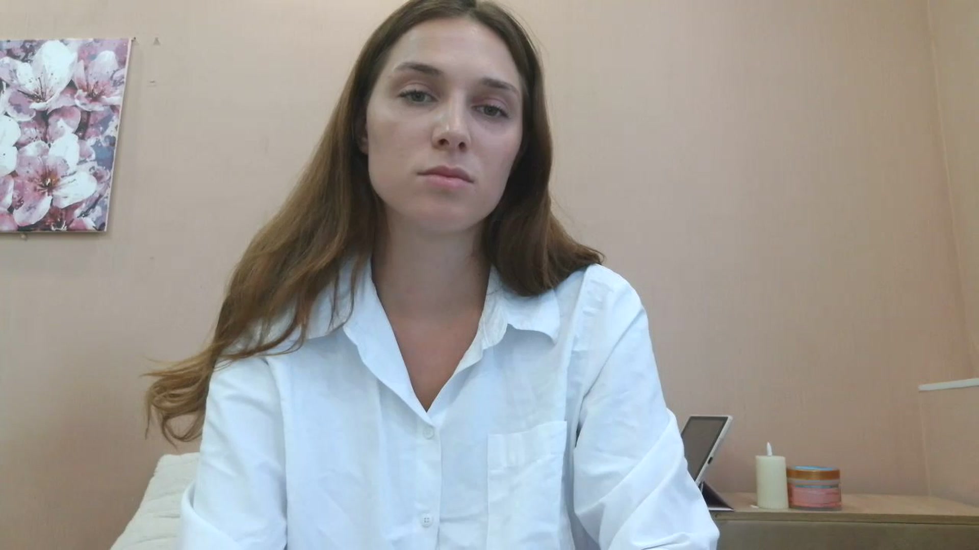 Gallery image thumbnail from HaleyReed's myfreecams stream on, 06/18/2025, 14:23 image 17 of 20