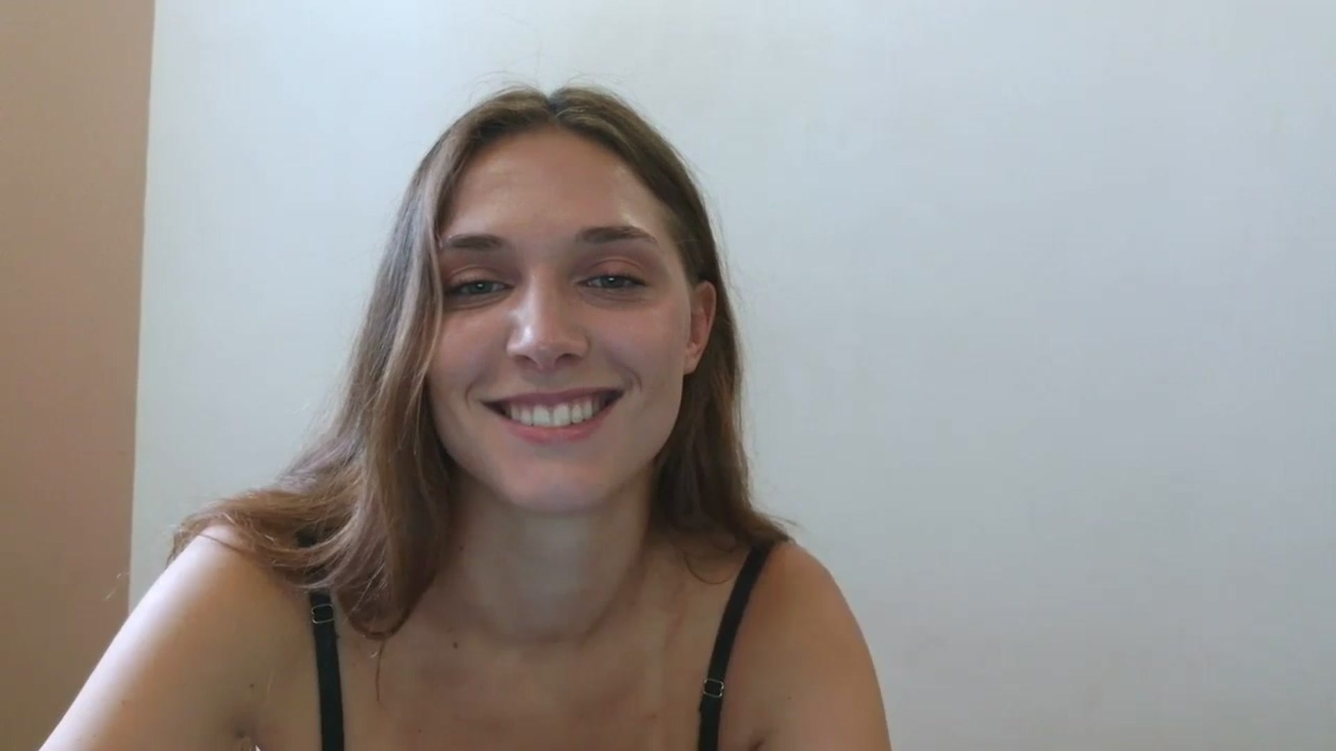 Gallery image thumbnail from HaleyReed's myfreecams stream on, 06/19/2025, 08:11 image 7 of 20