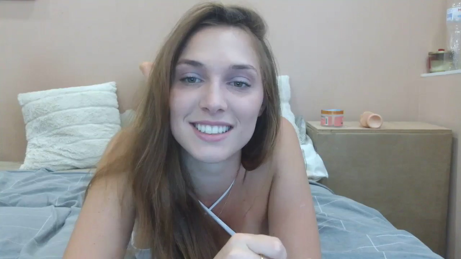 Gallery image thumbnail from HaleyReed's myfreecams stream on, 06/22/2025, 13:05 image 14 of 20