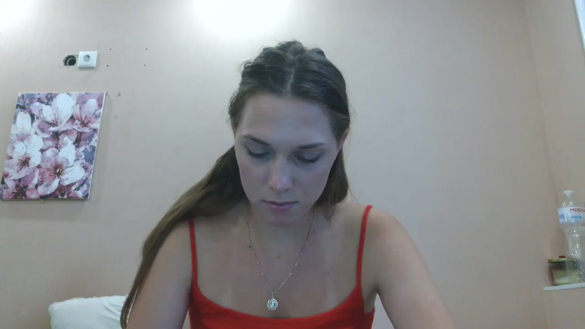 Gallery image thumbnail from HaleyReed's myfreecams stream on, 06/25/2025, 15:43 image 12 of 20