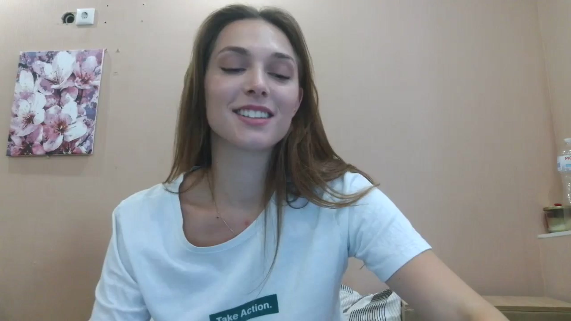 Gallery image thumbnail from HaleyReed's myfreecams stream on, 06/26/2025, 15:42 image 3 of 20