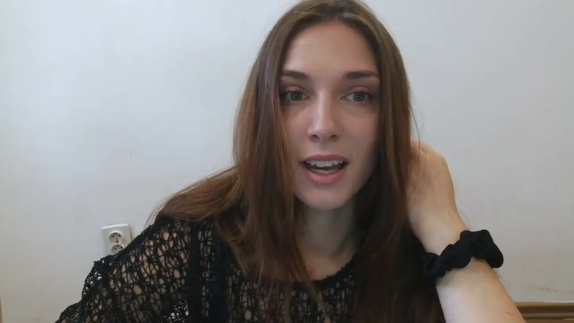 Gallery image thumbnail from HaleyReed's myfreecams stream on, 06/27/2025, 10:33 image 4 of 20
