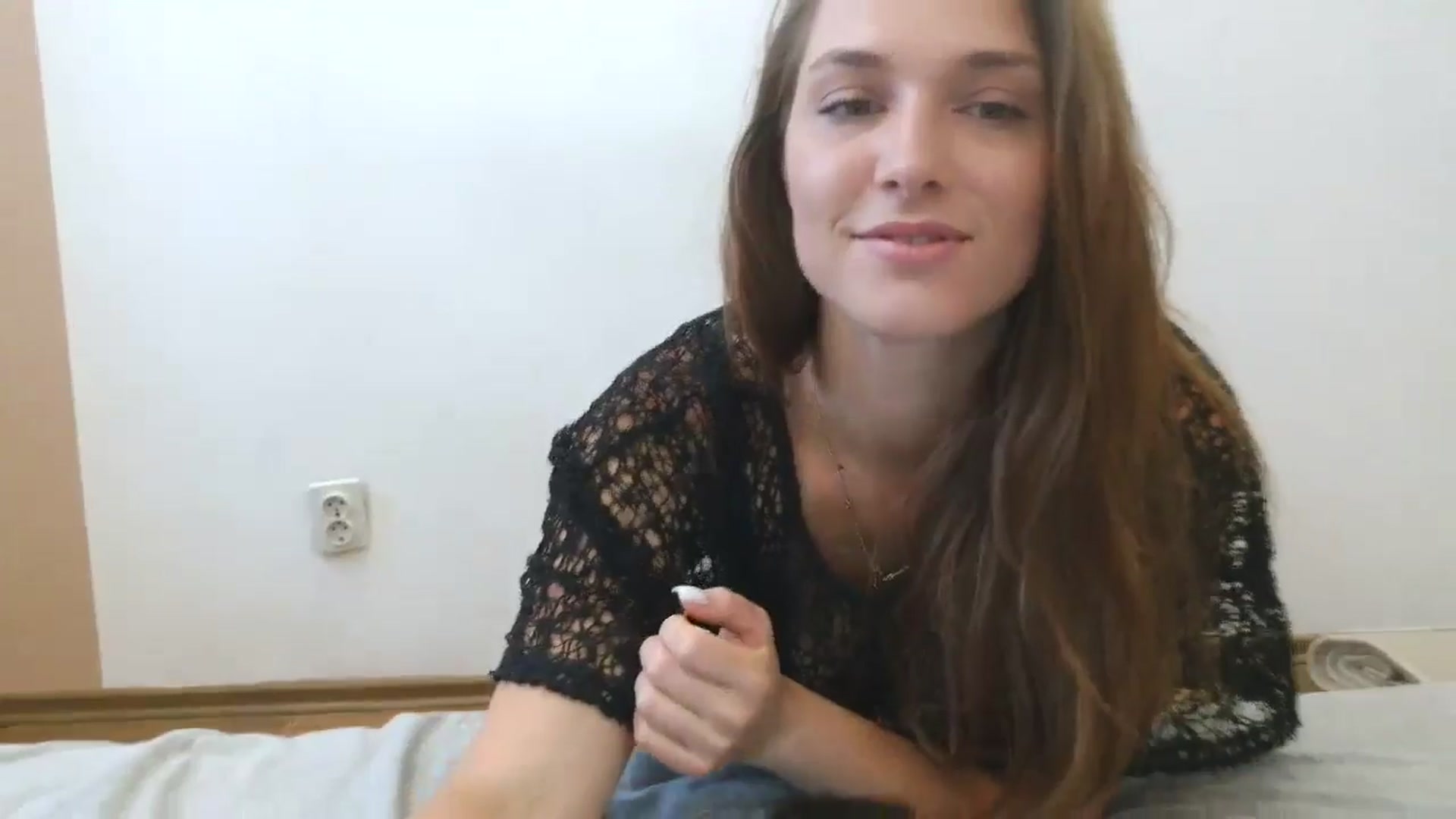 Gallery image thumbnail from HaleyReed's myfreecams stream on, 06/27/2025, 10:33 image 13 of 20