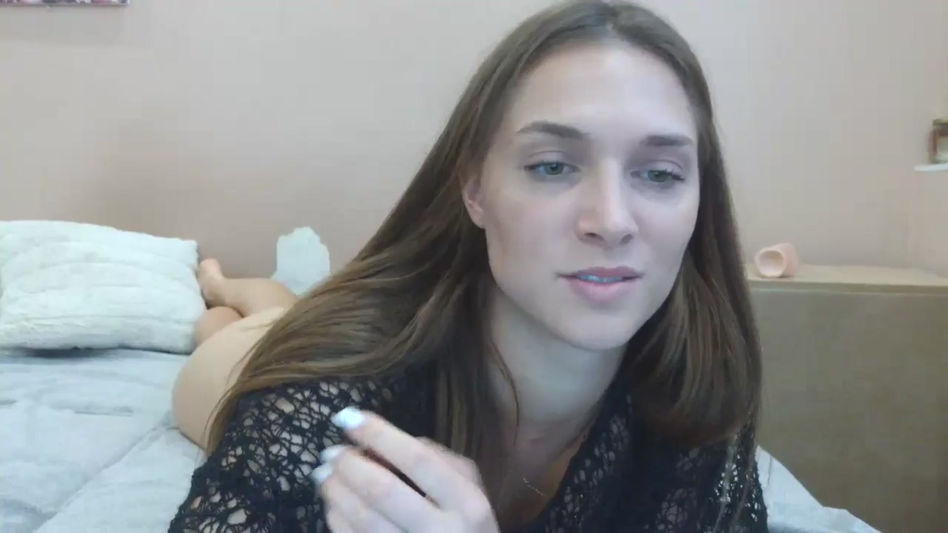 Gallery image thumbnail from HaleyReed's myfreecams stream on, 06/27/2025, 14:05 image 14 of 20