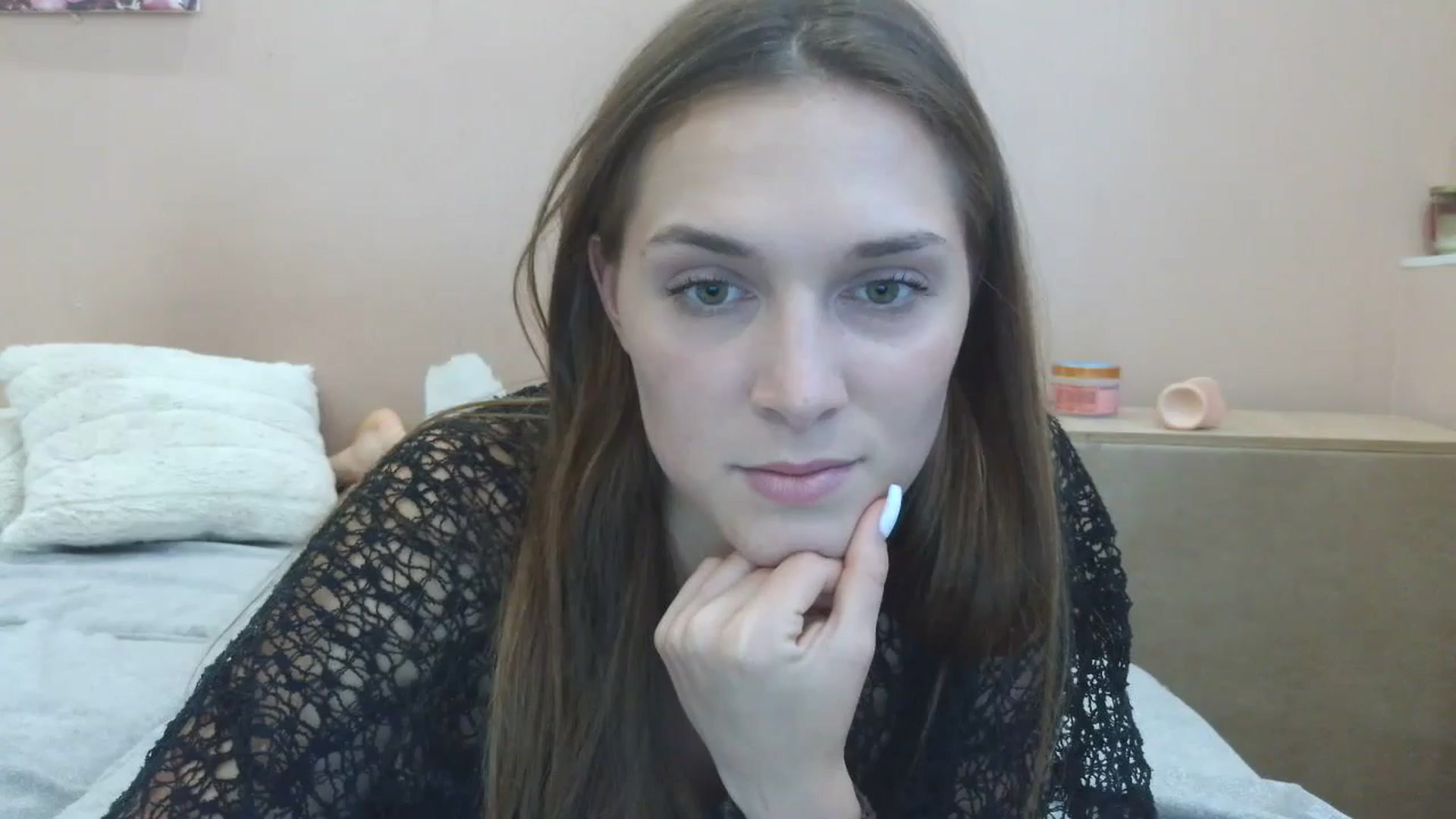 Gallery image thumbnail from HaleyReed's myfreecams stream on, 06/27/2025, 14:05 image 12 of 20