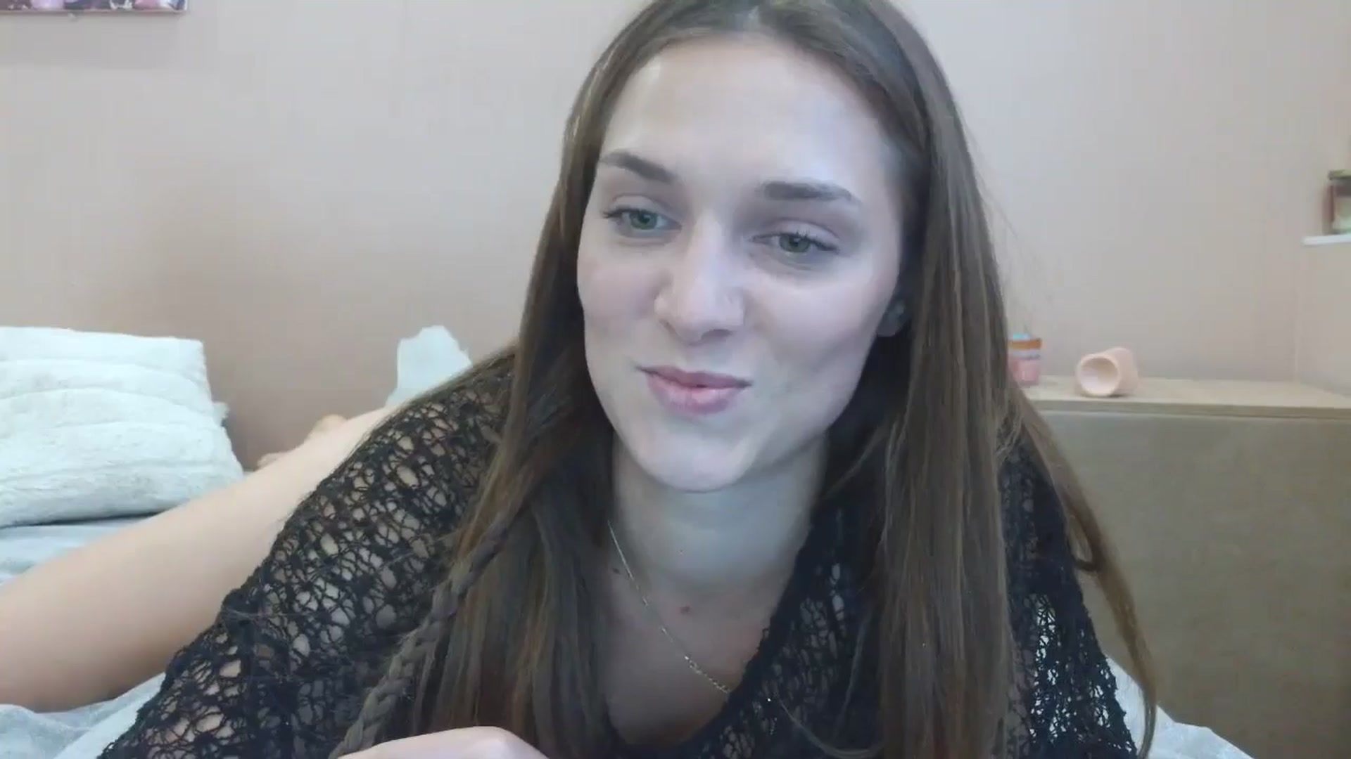 Gallery image thumbnail from HaleyReed's myfreecams stream on, 06/27/2025, 14:05 image 17 of 20