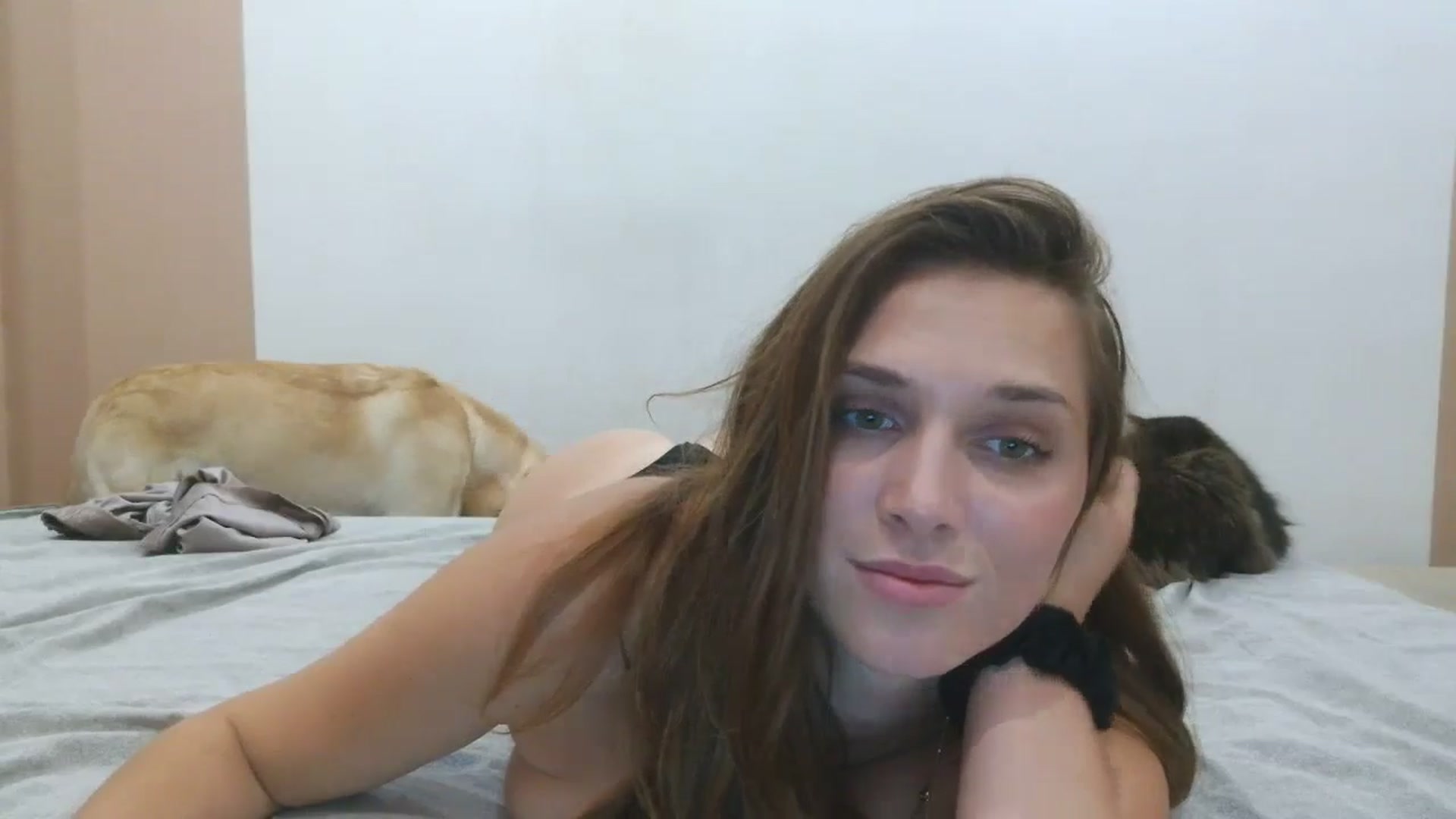 Gallery image thumbnail from HaleyReed's myfreecams stream on, 06/30/2025, 18:21 image 12 of 20