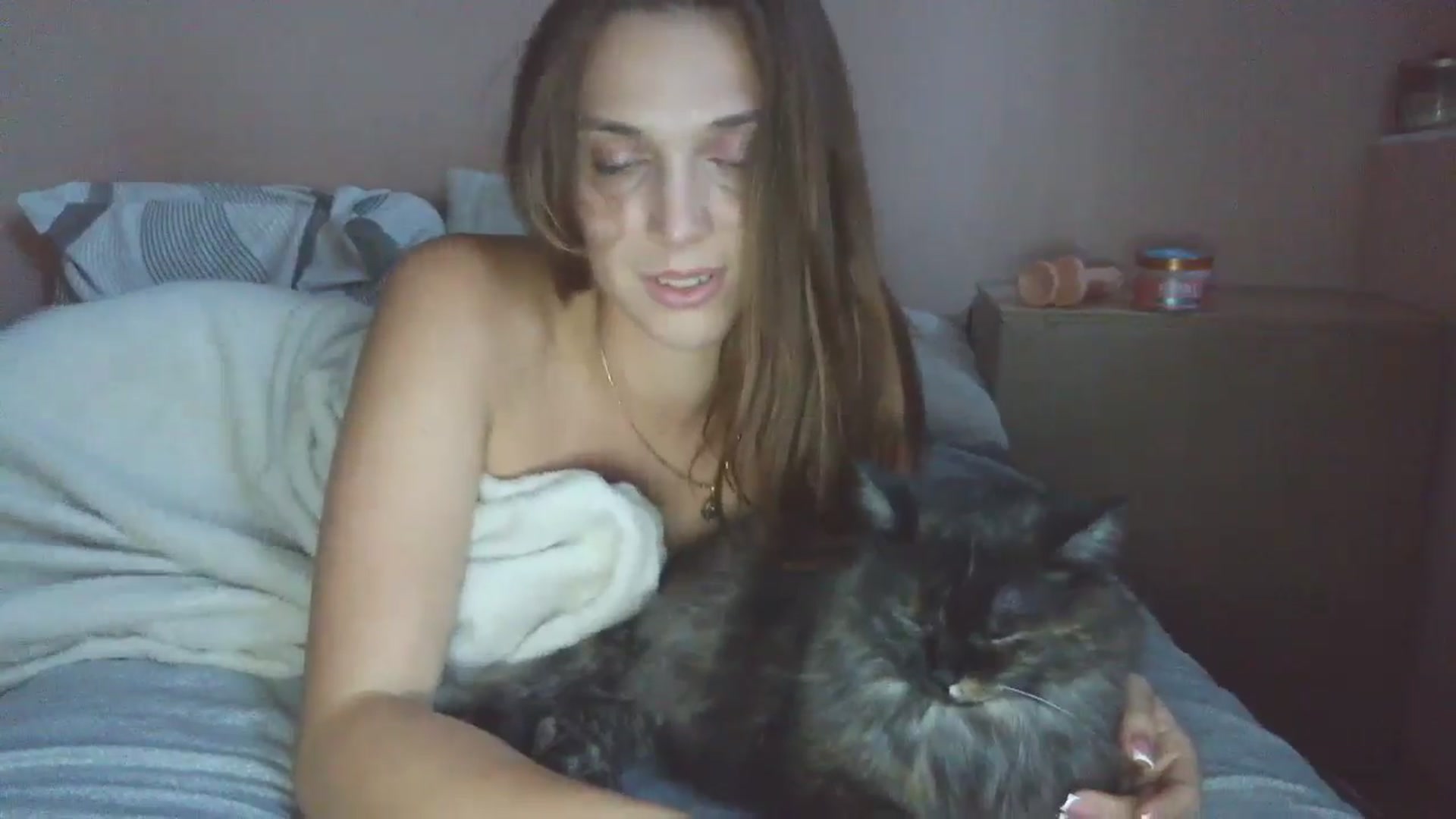 Gallery image thumbnail from HaleyReed's myfreecams stream on, 07/02/2025, 17:22 image 13 of 20