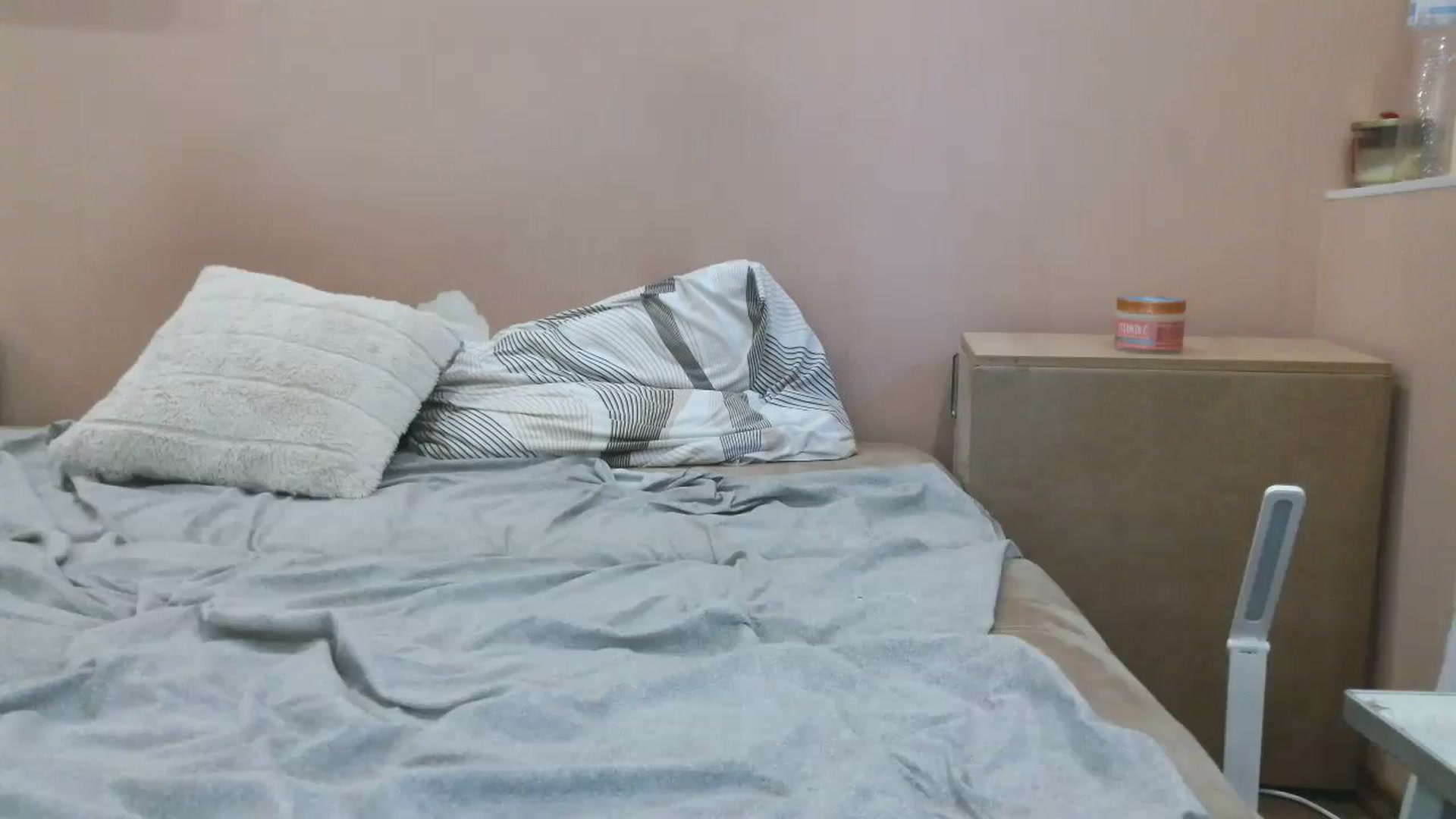Gallery image thumbnail from HaleyReed's myfreecams stream on, 07/03/2025, 16:49 image 12 of 20