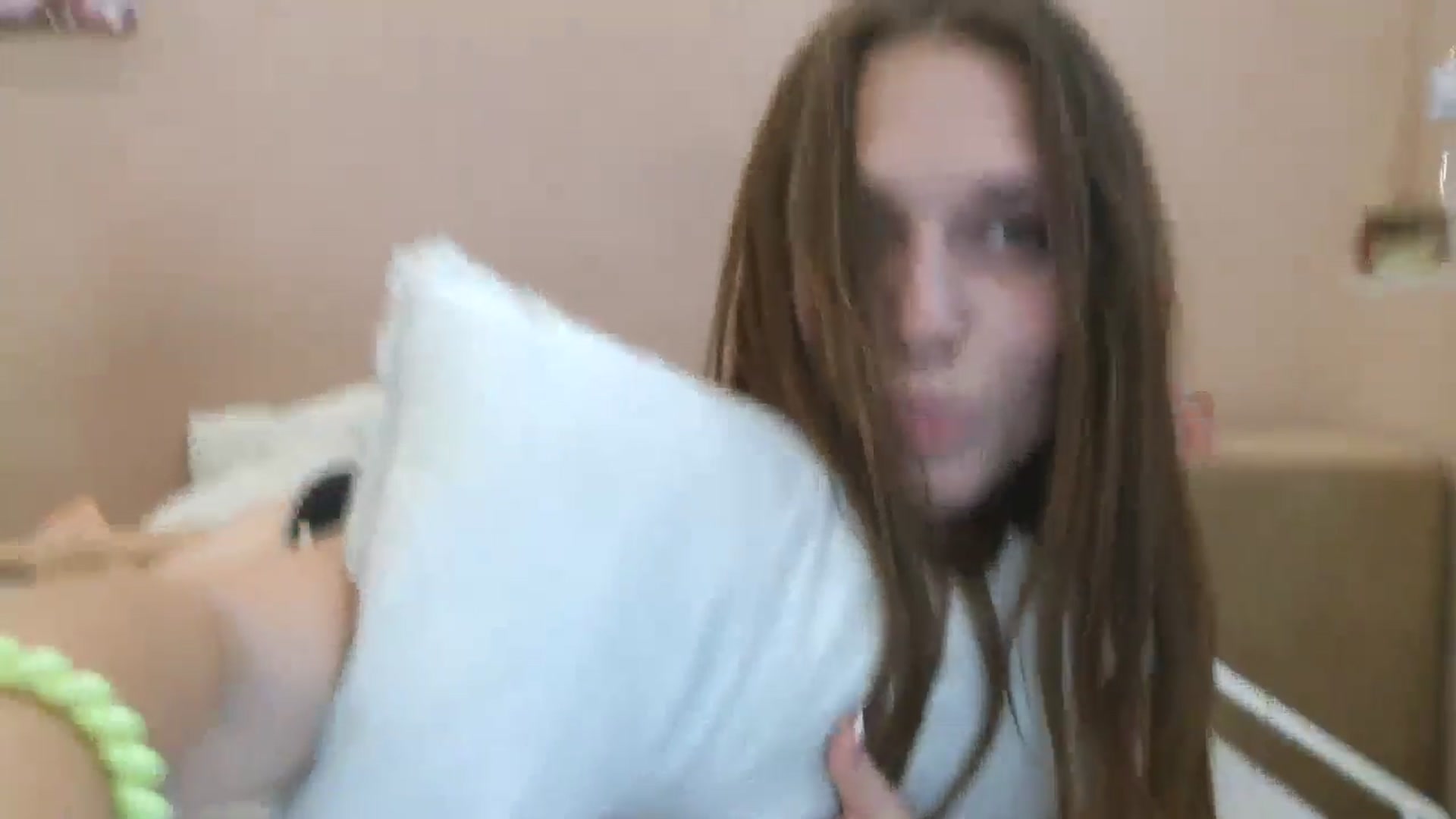 Gallery image thumbnail from HaleyReed's myfreecams stream on, 07/07/2025, 12:26 image 15 of 20