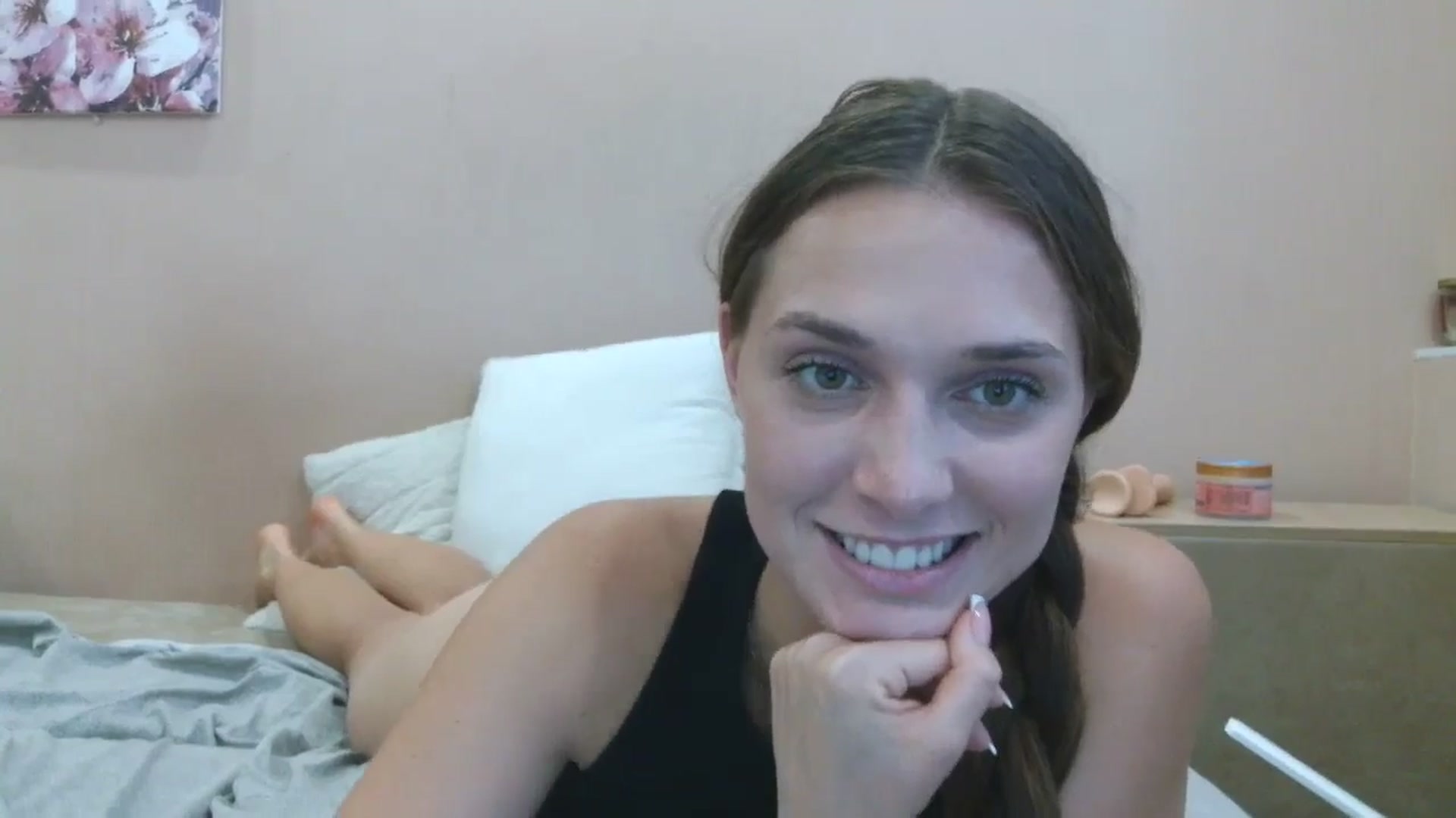 Gallery image thumbnail from HaleyReed's myfreecams stream on, 07/07/2025, 13:51 image 13 of 20
