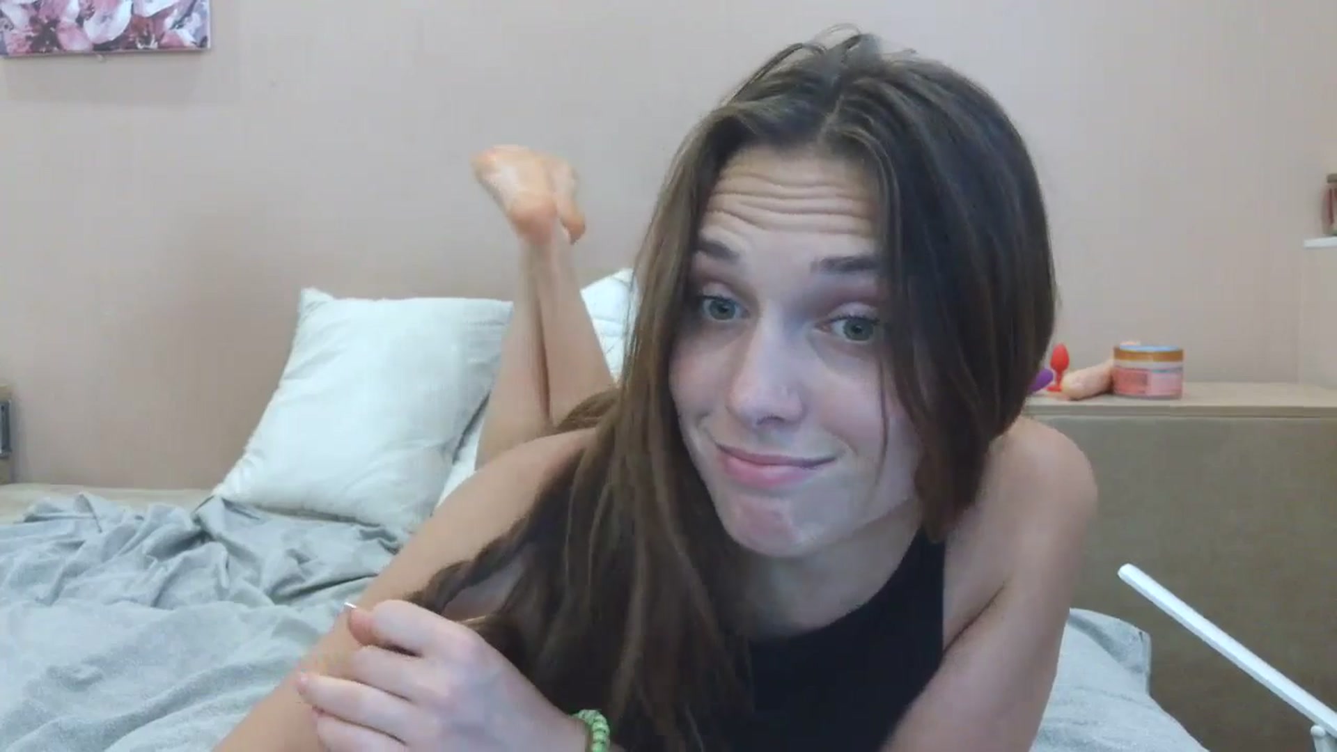 Gallery image thumbnail from HaleyReed's myfreecams stream on, 07/07/2025, 16:19 image 9 of 20