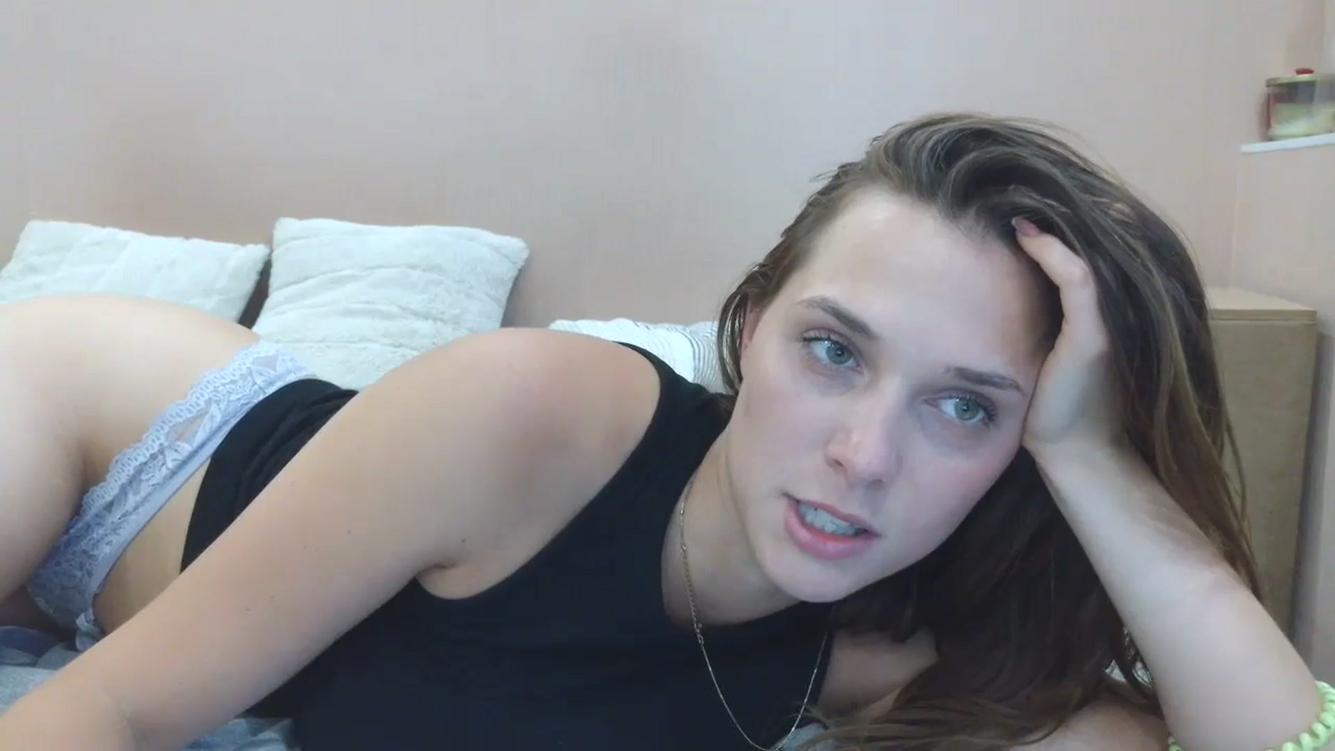 Gallery image thumbnail from HaleyReed's myfreecams stream on, 07/07/2025, 16:46 image 5 of 20