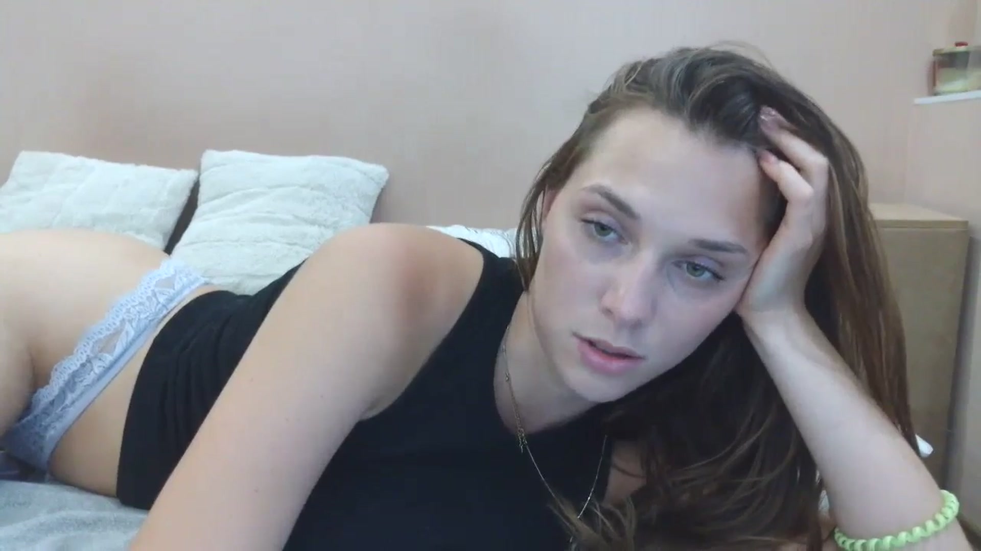 Gallery image thumbnail from HaleyReed's myfreecams stream on, 07/07/2025, 16:46 image 10 of 20