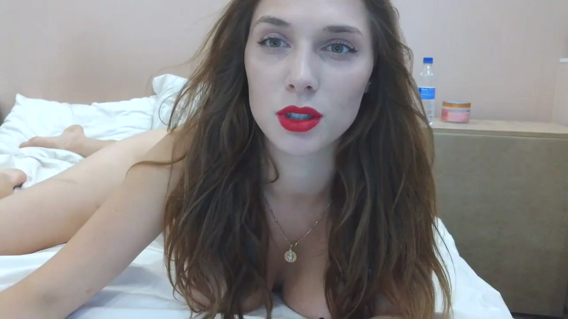 Gallery image thumbnail from HaleyReed's myfreecams stream on, 07/13/2025, 14:05 image 1 of 20