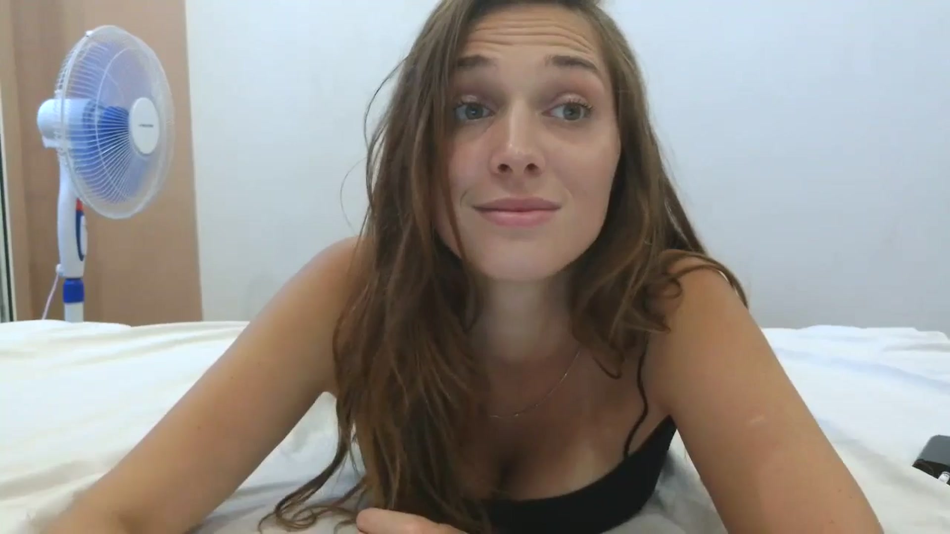 Gallery image thumbnail from HaleyReed's myfreecams stream on, 07/14/2025, 14:29 image 15 of 20