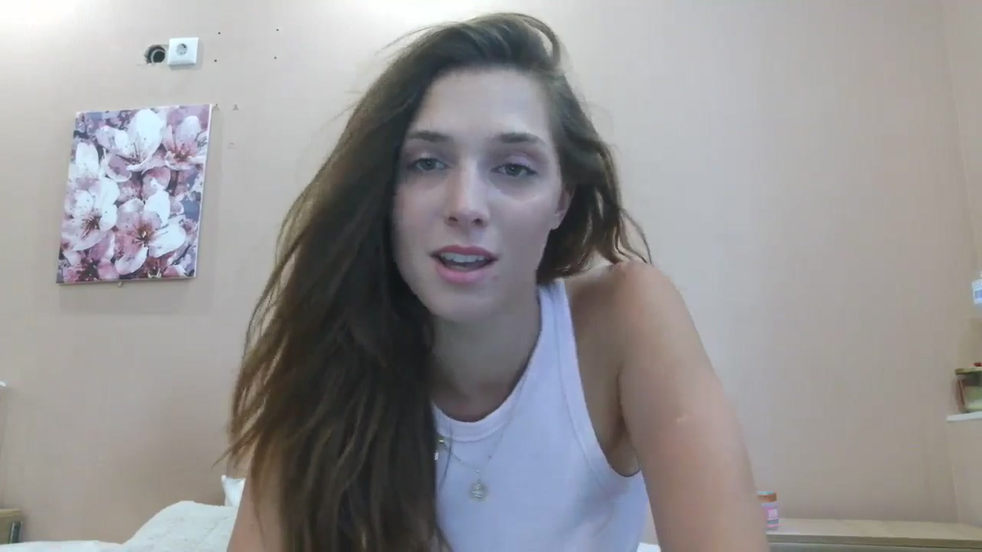 Gallery image thumbnail from HaleyReed's myfreecams stream on, 07/16/2025, 11:36 image 17 of 20