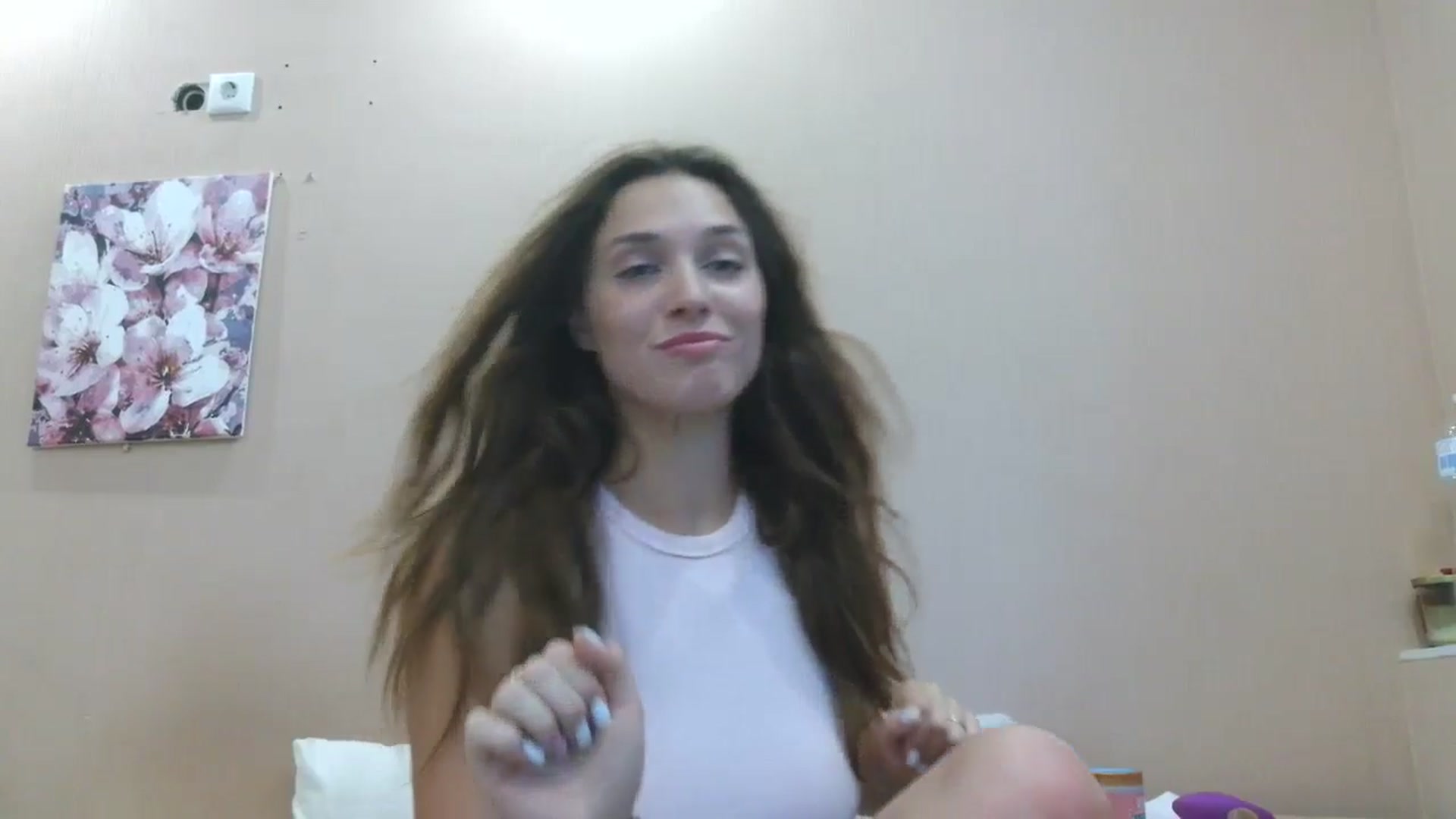 Gallery image thumbnail from HaleyReed's myfreecams stream on, 07/16/2025, 15:34 image 14 of 20