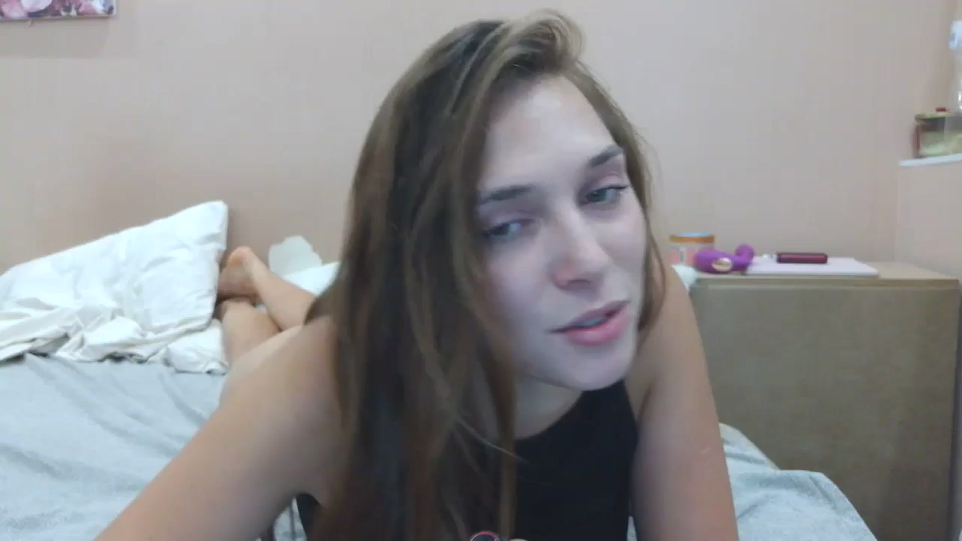 Gallery image thumbnail from HaleyReed's myfreecams stream on, 07/17/2025, 15:57 image 10 of 20