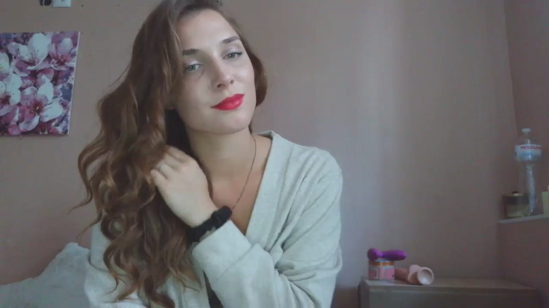 Gallery image thumbnail from HaleyReed's myfreecams stream on, 07/18/2025, 15:22 image 6 of 20