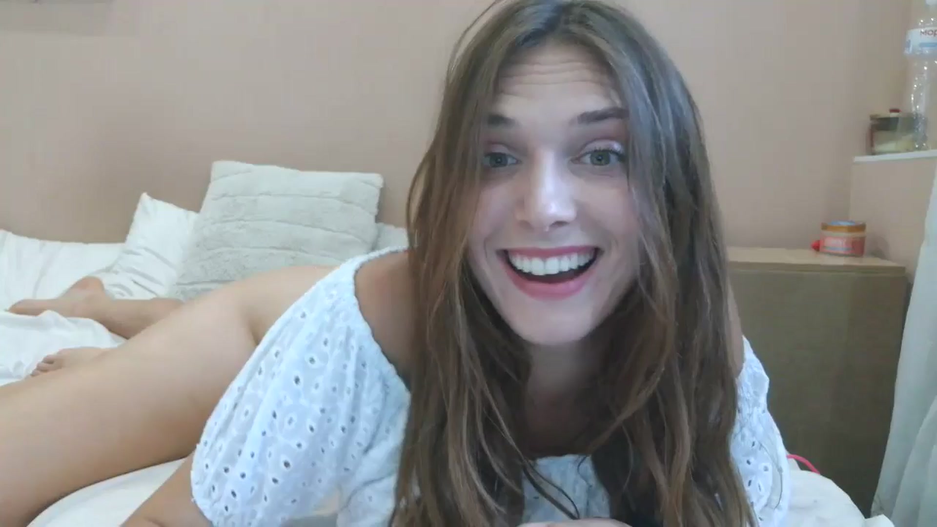 Gallery image thumbnail from HaleyReed's myfreecams stream on, 07/20/2025, 14:00 image 6 of 20