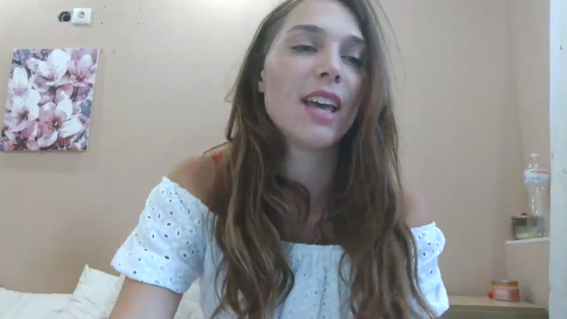 Gallery image thumbnail from HaleyReed's myfreecams stream on, 07/20/2025, 14:00 image 16 of 20