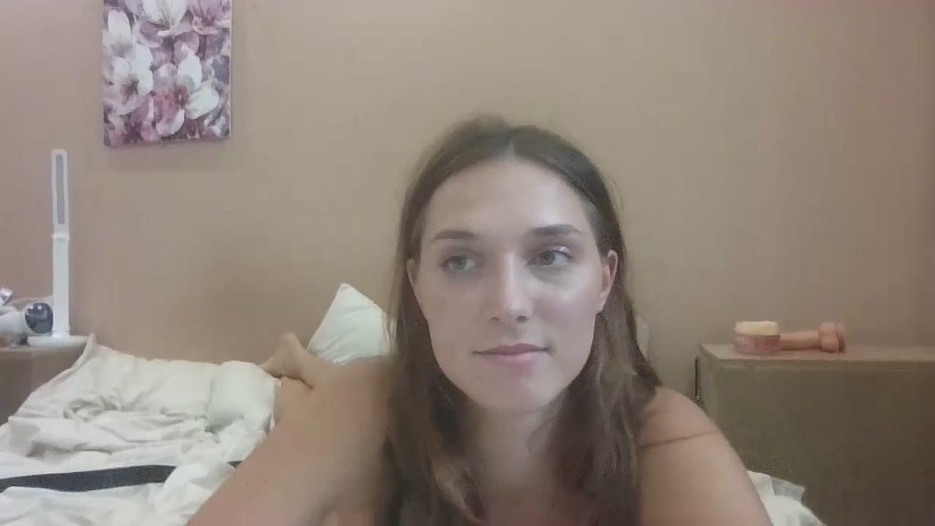 Gallery image thumbnail from HaleyReed's myfreecams stream on, 07/20/2025, 15:37 image 20 of 20