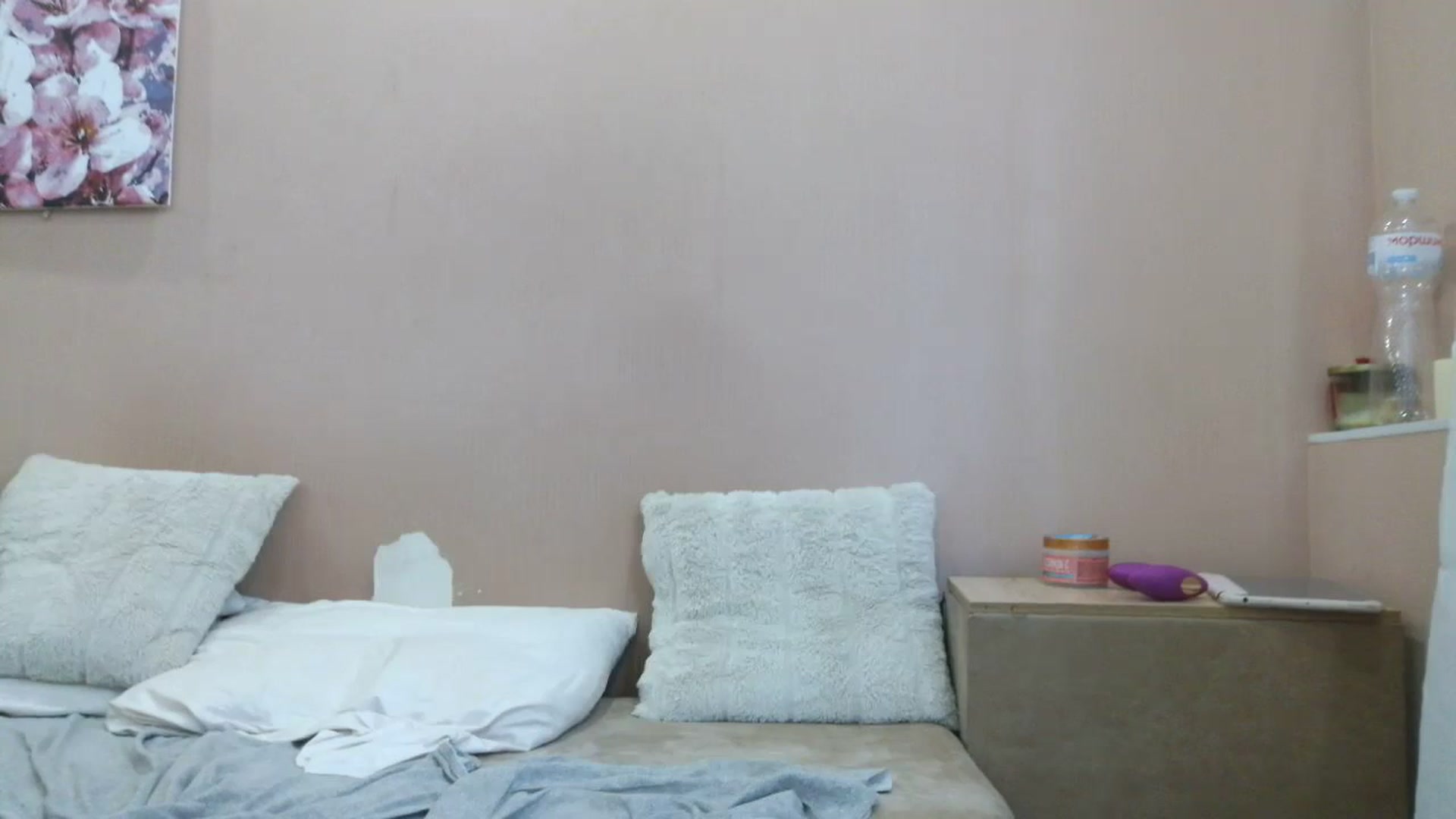 Gallery image thumbnail from HaleyReed's myfreecams stream on, 07/22/2025, 08:39 image 15 of 20