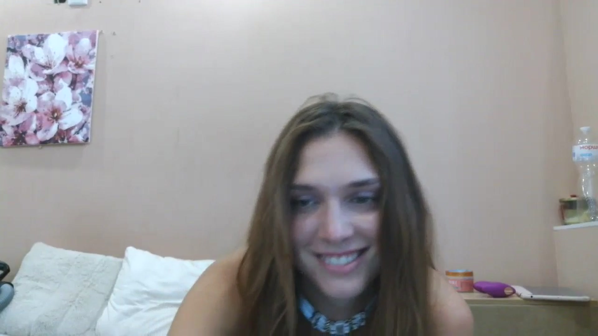 Gallery image thumbnail from HaleyReed's myfreecams stream on, 07/22/2025, 10:43 image 19 of 20