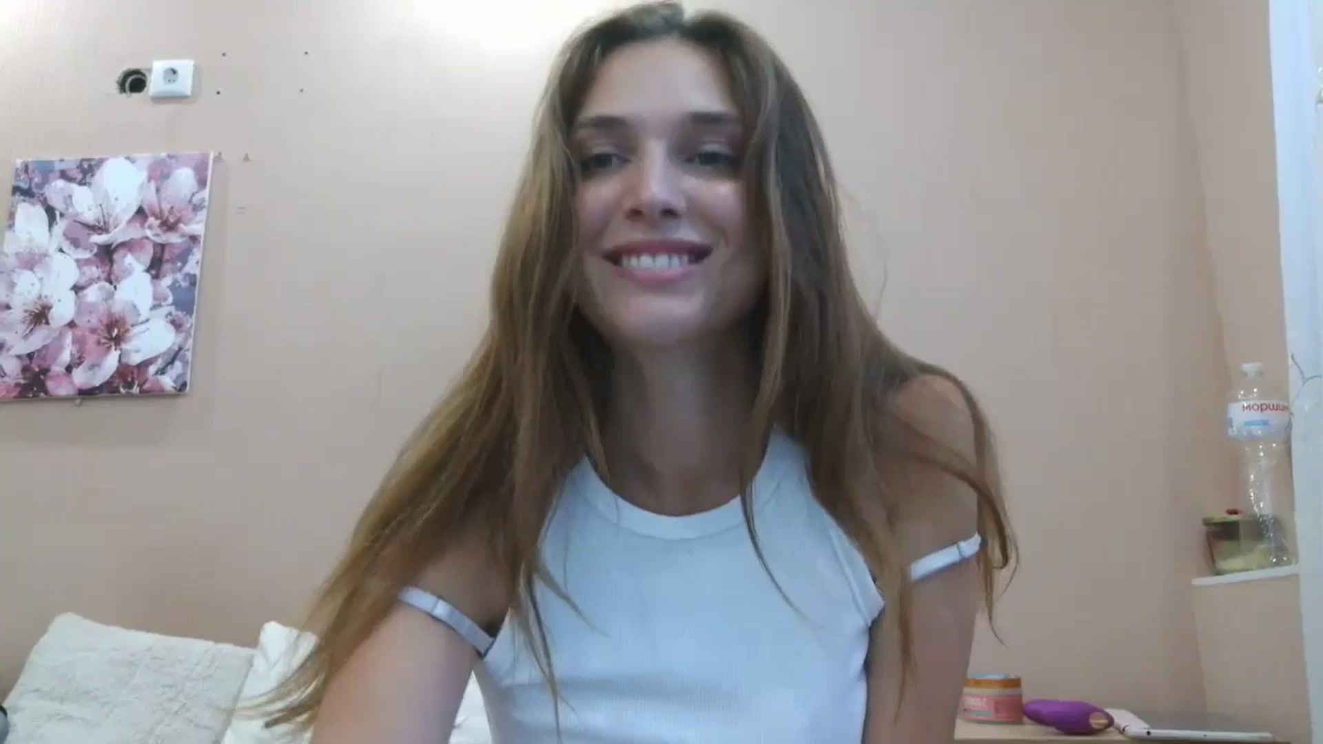 Gallery image thumbnail from HaleyReed's myfreecams stream on, 07/22/2025, 11:42 image 18 of 20