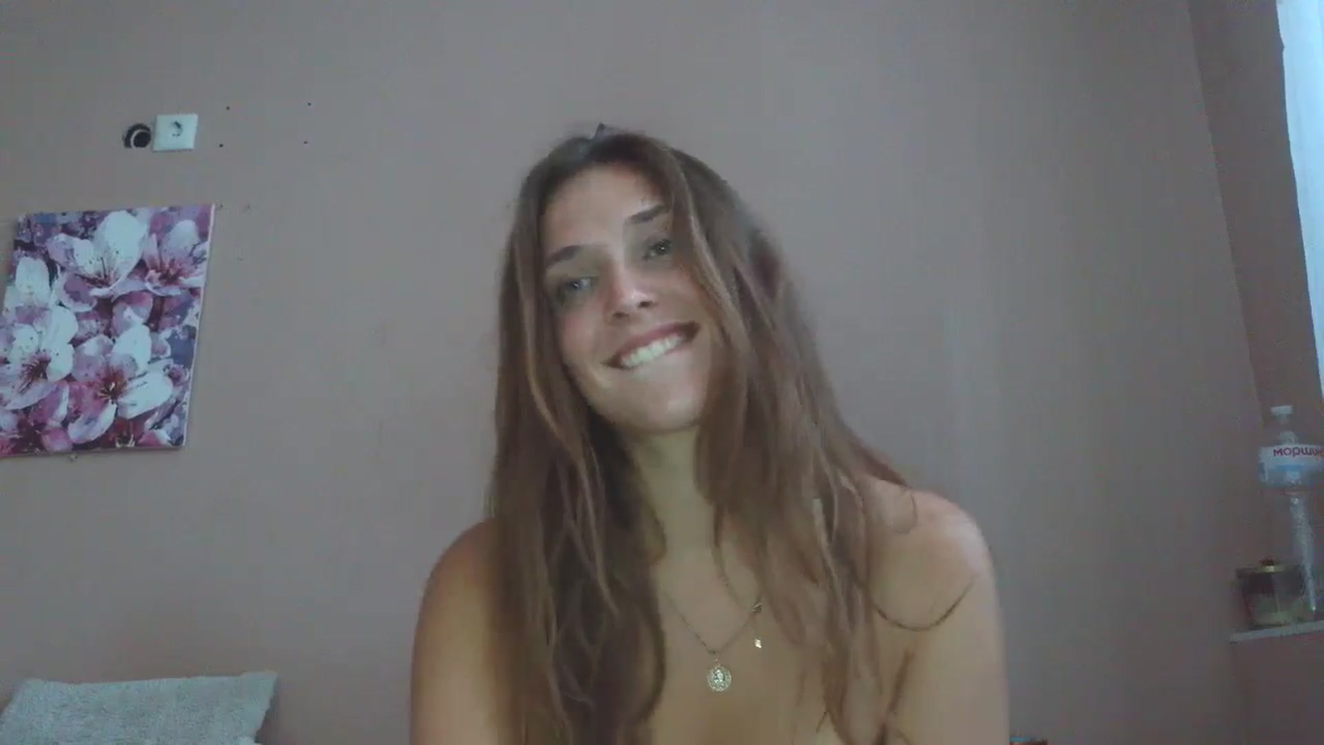 Gallery image thumbnail from HaleyReed's myfreecams stream on, 07/22/2025, 13:39 image 17 of 20