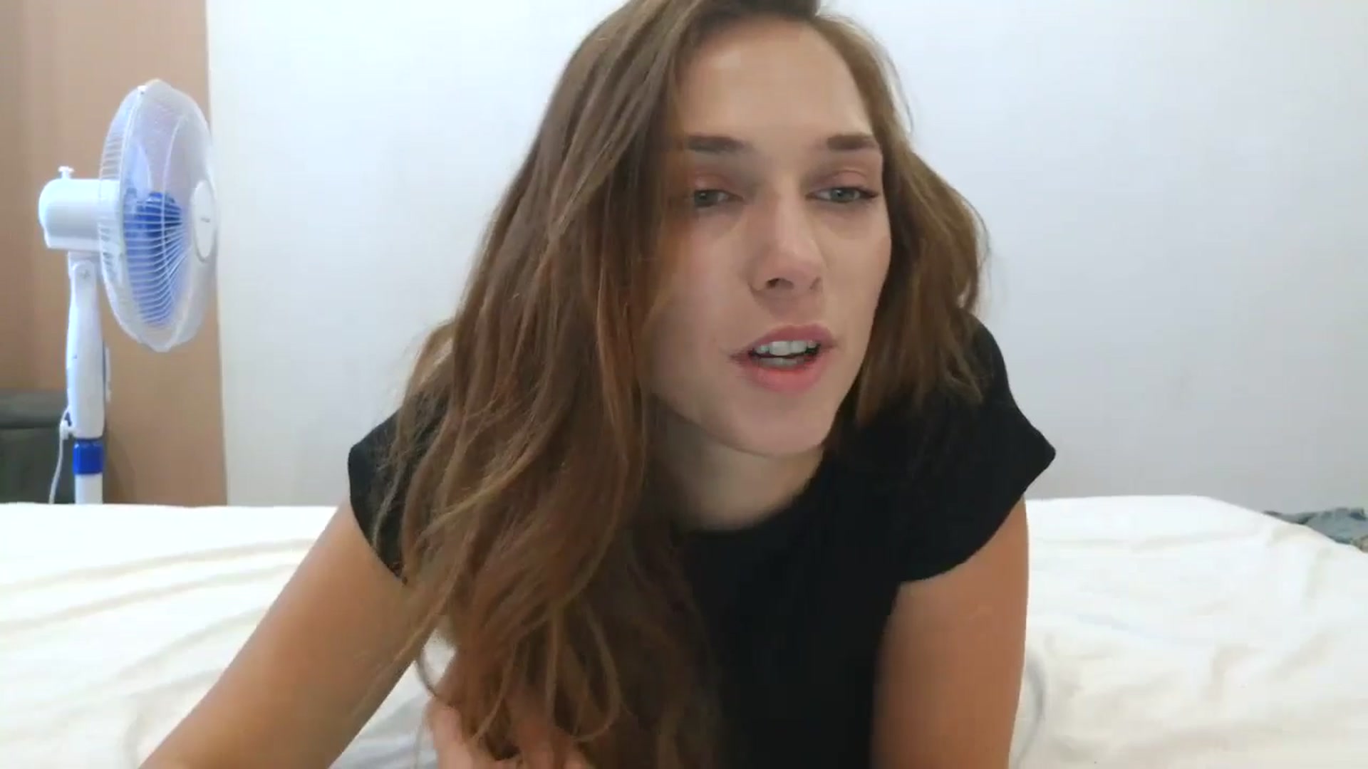 Gallery image thumbnail from HaleyReed's myfreecams stream on, 07/25/2025, 11:03 image 15 of 20