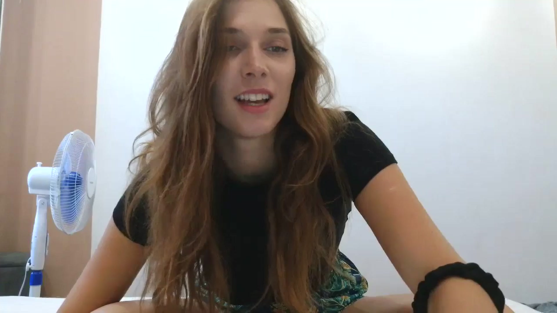 Gallery image thumbnail from HaleyReed's myfreecams stream on, 07/25/2025, 11:03 image 9 of 20