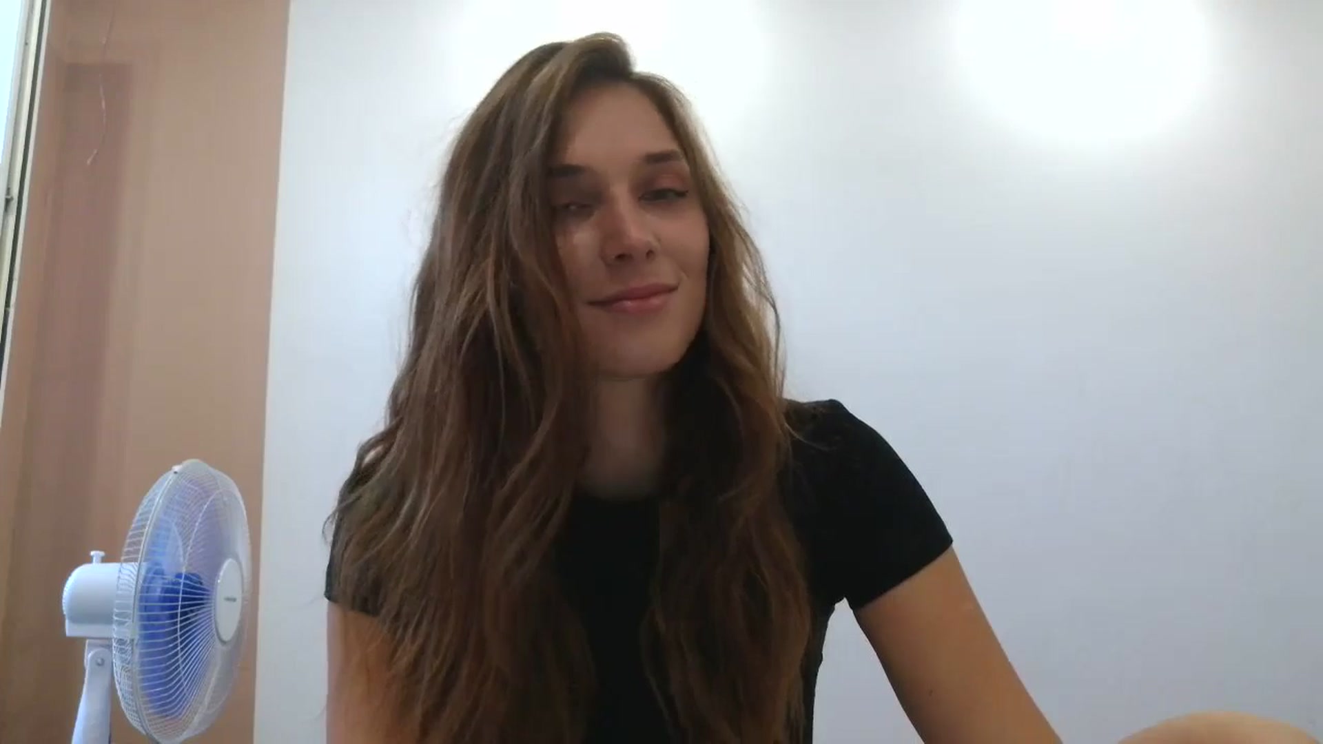 Gallery image thumbnail from HaleyReed's myfreecams stream on, 07/25/2025, 11:39 image 9 of 20