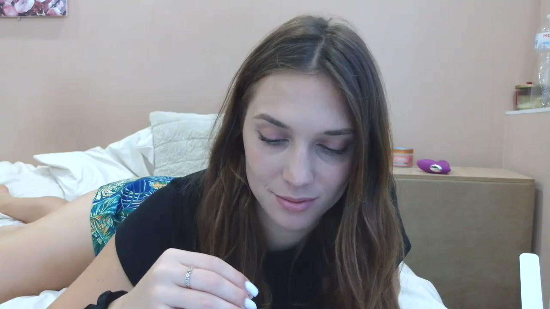 Gallery image thumbnail from HaleyReed's myfreecams stream on, 07/25/2025, 13:59 image 6 of 20