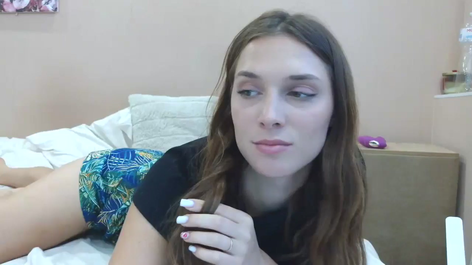 Gallery image thumbnail from HaleyReed's myfreecams stream on, 07/25/2025, 13:59 image 3 of 20