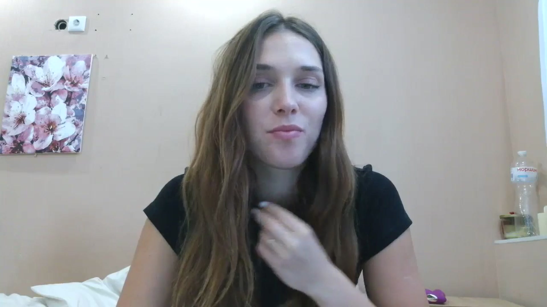 Gallery image thumbnail from HaleyReed's myfreecams stream on, 07/25/2025, 13:59 image 17 of 20
