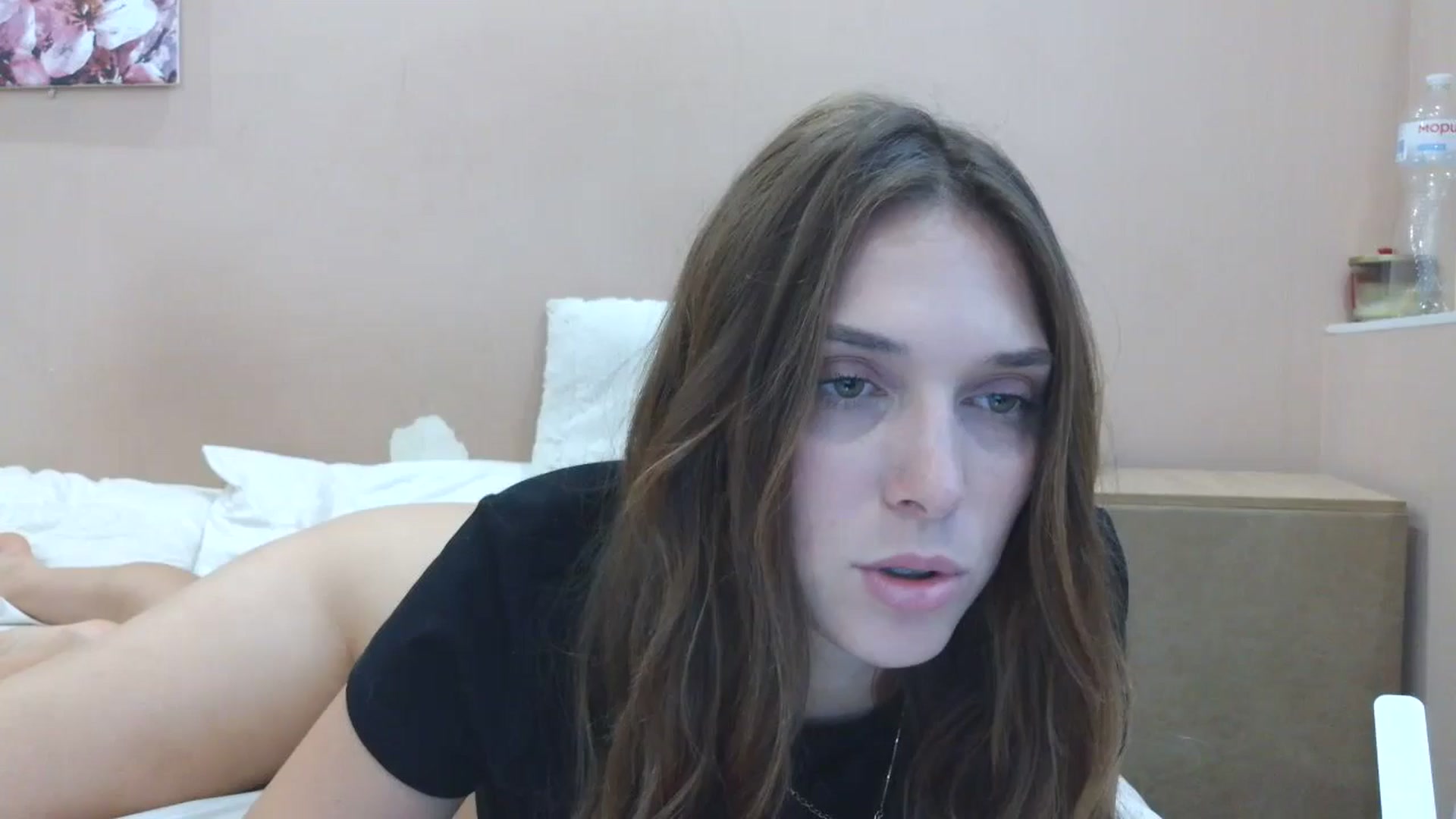 Gallery image thumbnail from HaleyReed's myfreecams stream on, 07/25/2025, 15:12 image 1 of 20
