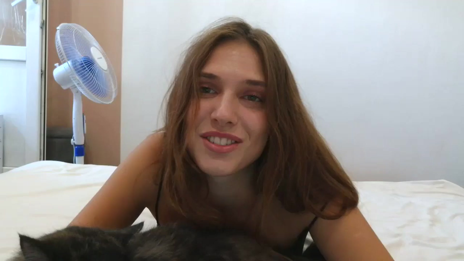 Gallery image thumbnail from HaleyReed's myfreecams stream on, 07/27/2025, 11:14 image 1 of 20