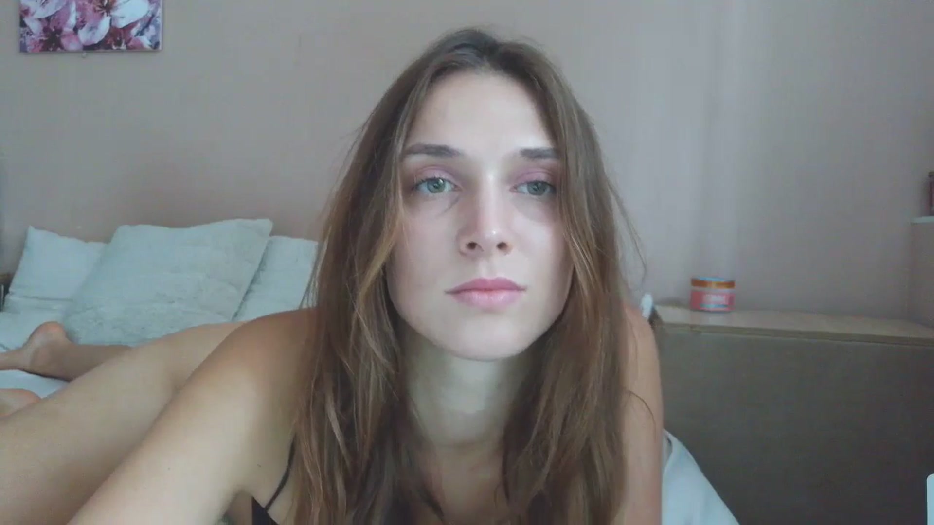 Gallery image thumbnail from HaleyReed's myfreecams stream on, 07/27/2025, 11:57 image 4 of 20
